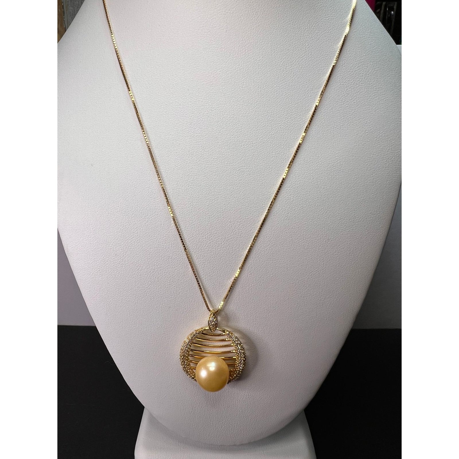 Other Golden cultured pearl pendant in gold over sterling silver Size ONE SIZE - 9 Thumbnail