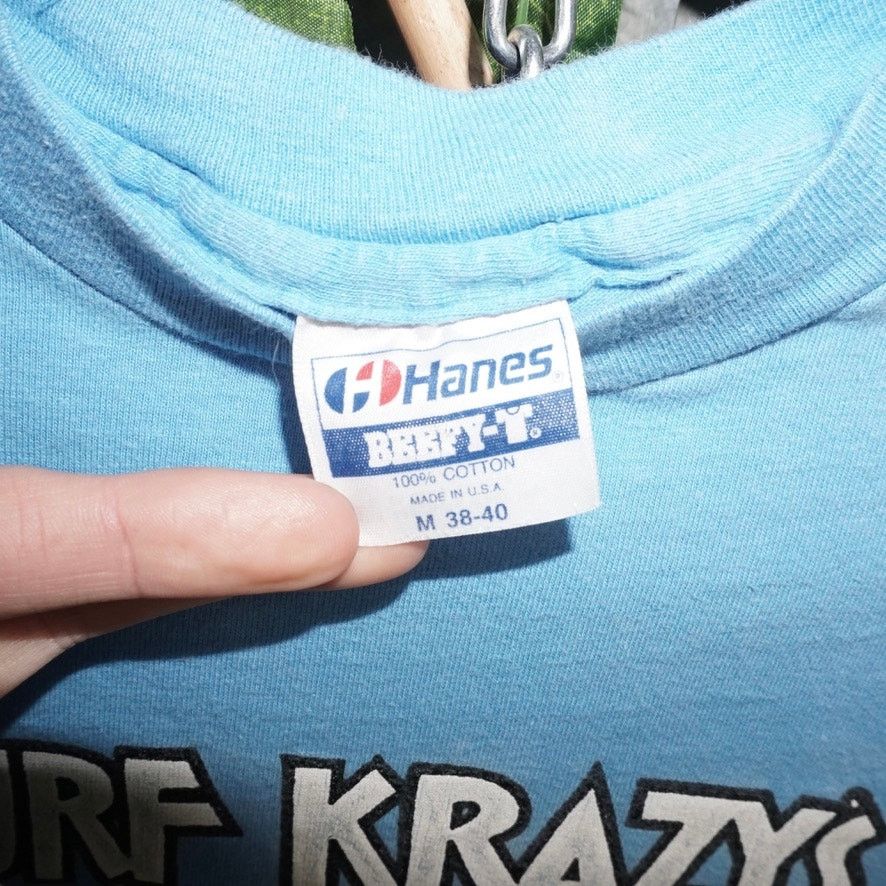 Hanes Medium-Vintage Y2K surf krazys restaurant bar 80s SS t-shirt Size US M / EU 48-50 / 2 - 3 Thumbnail