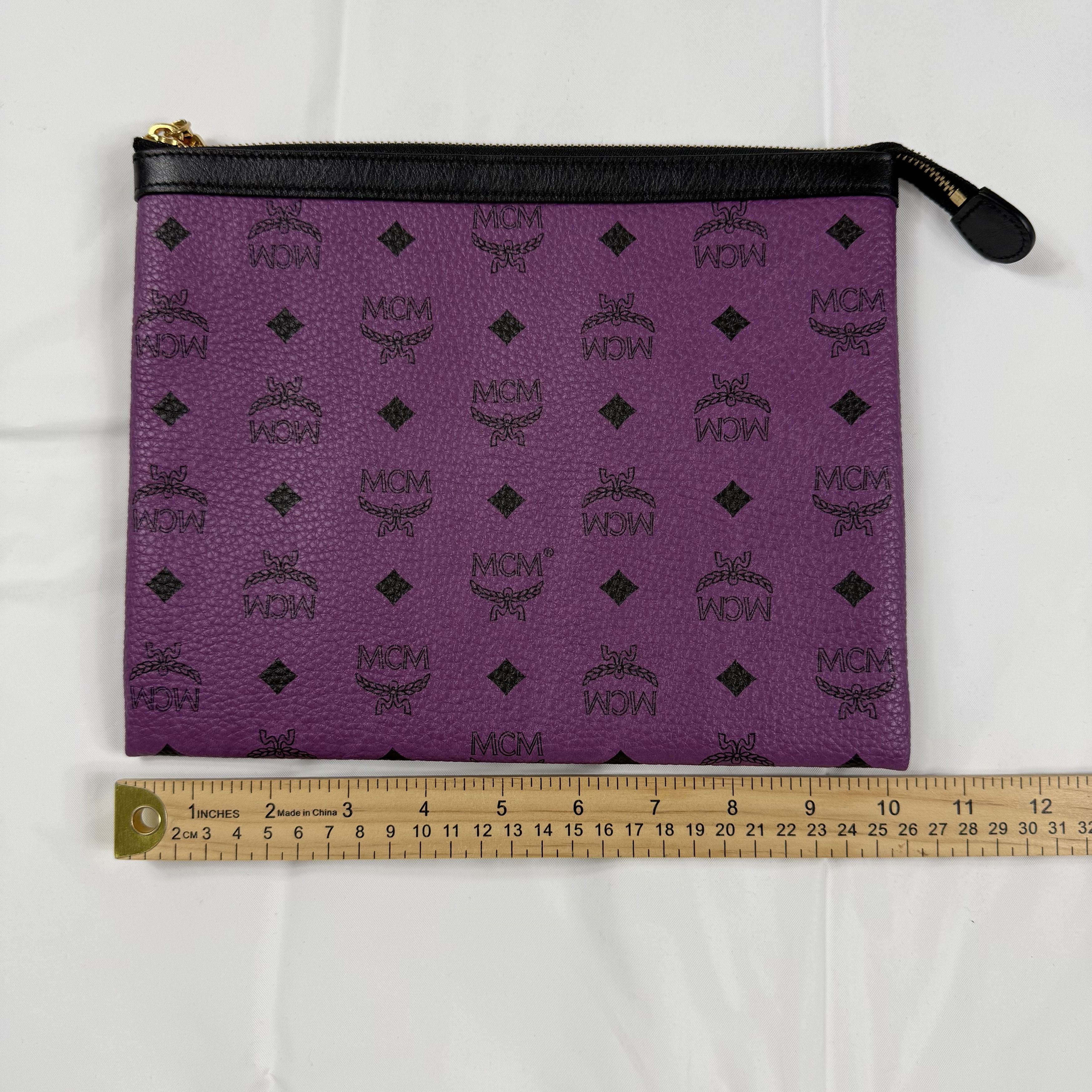 MCM MCM Purple Visetos Monogram Coated Canvas Pouch Leather Size ONE SIZE - 9 Thumbnail