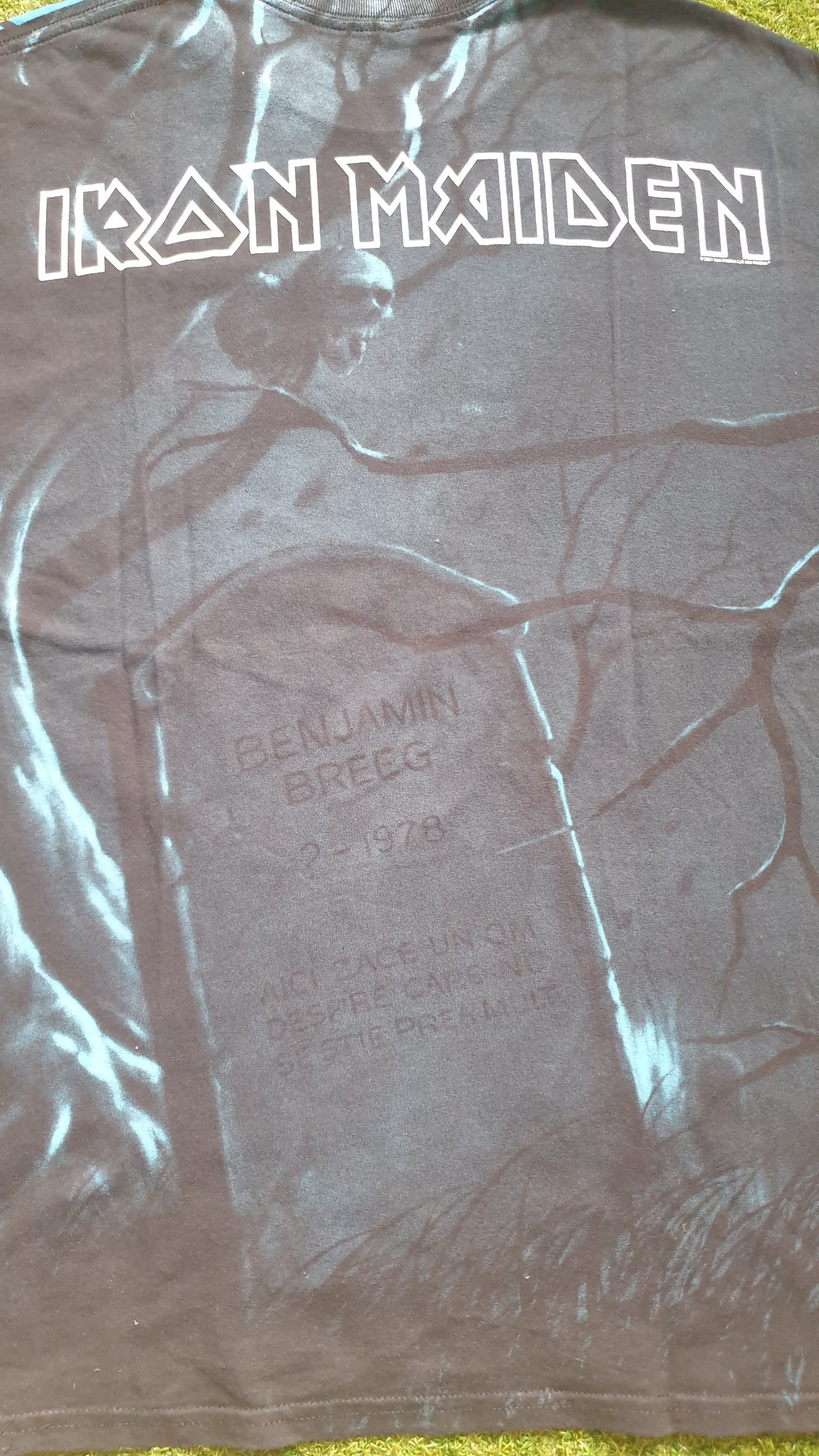 Band Tees × Gildan Iron Maiden - R.I.P Benjamin Breeg Size US XL / EU 56 / 4 - 9 Thumbnail