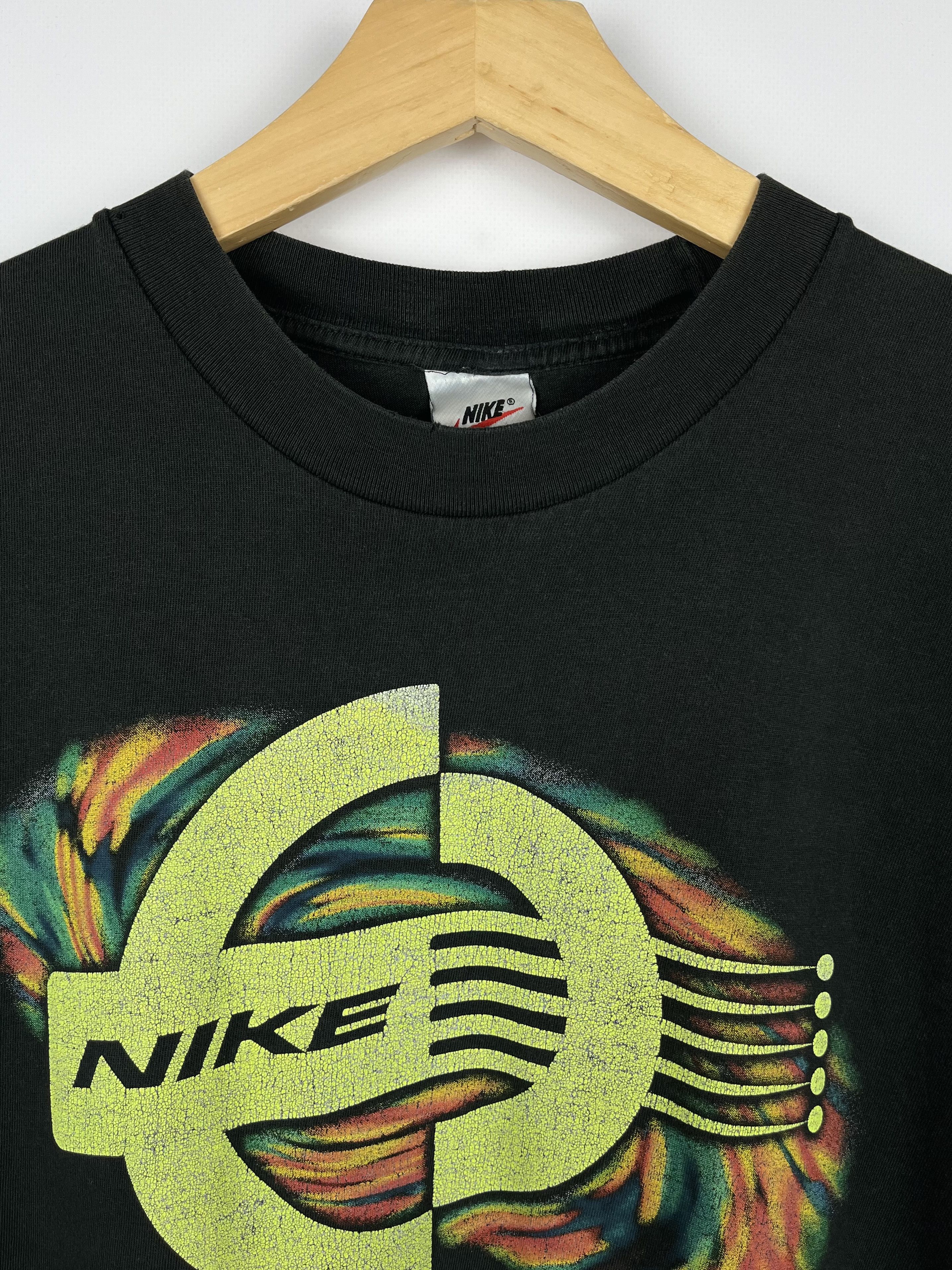 Nike Vintage Nike Iconic Acid Big Logo T Shirt 90’s Size US L / EU 52-54 / 3 - 9 Thumbnail