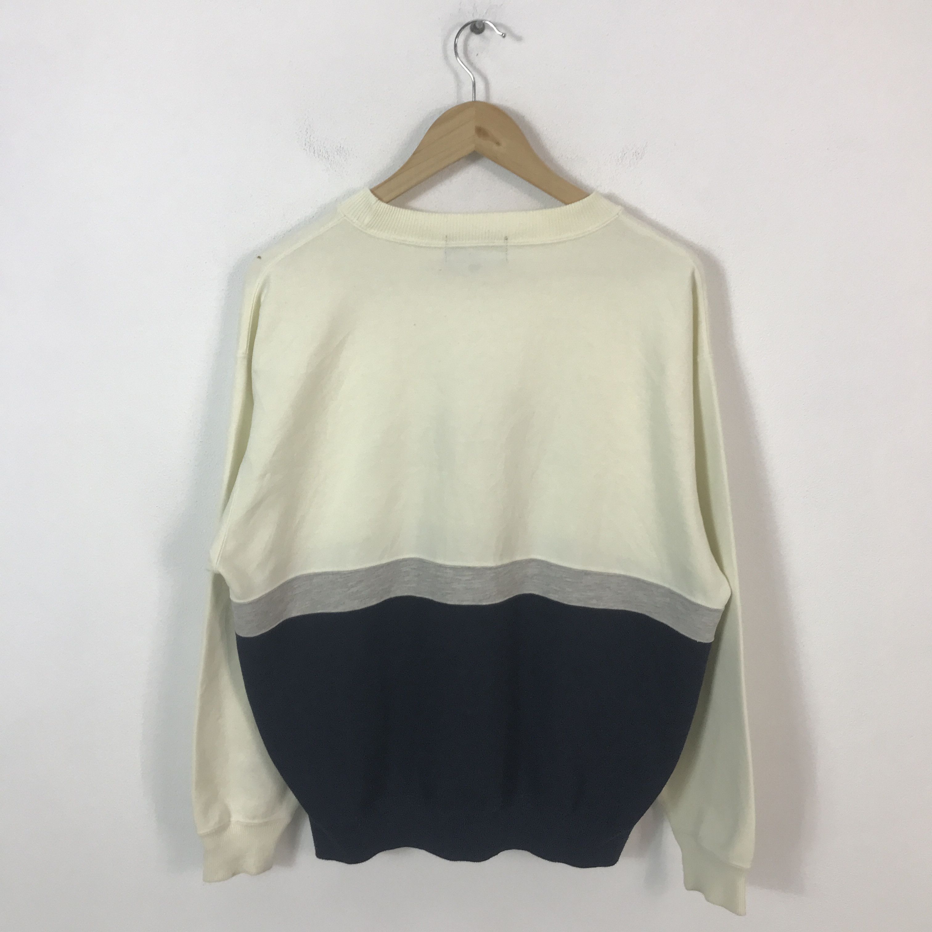 Vtg gianni valentino big logo sweatshirt