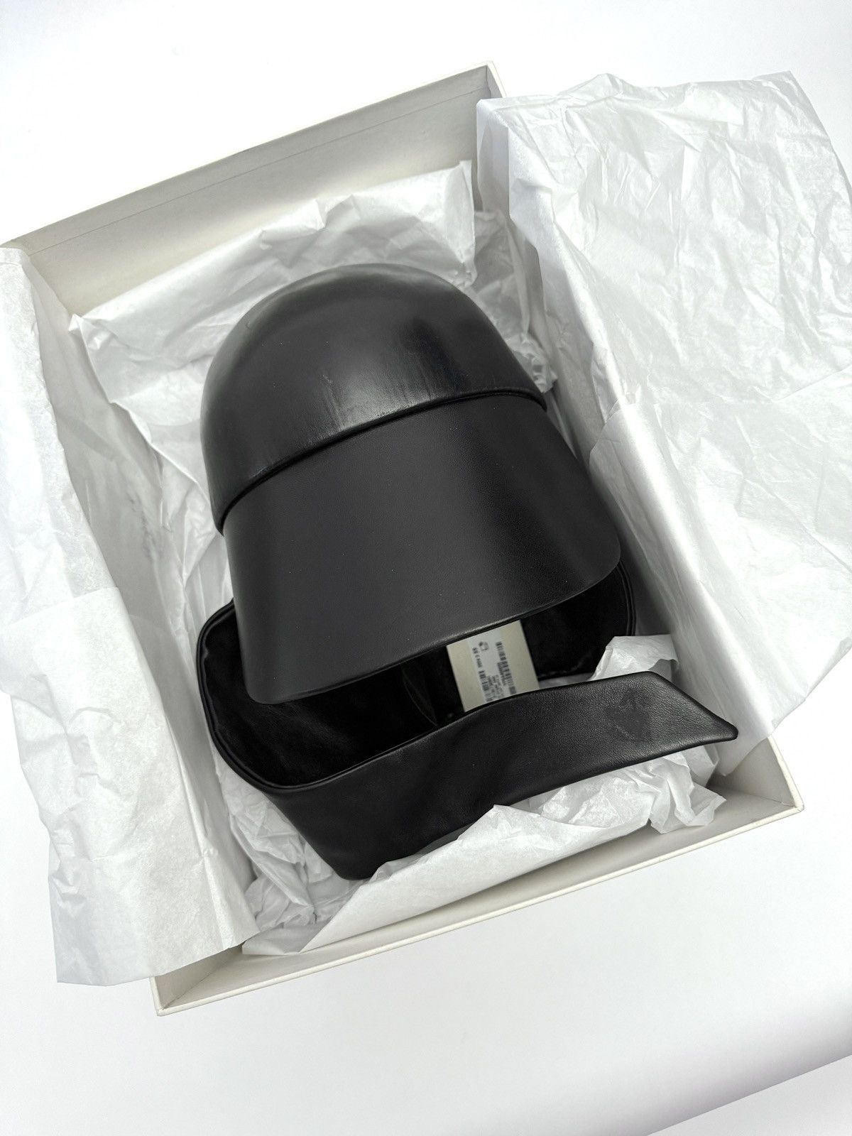 Yves Saint Laurent YSL BALACLAVA CAP IN LAMBSKIN Size ONE SIZE - 4 Thumbnail