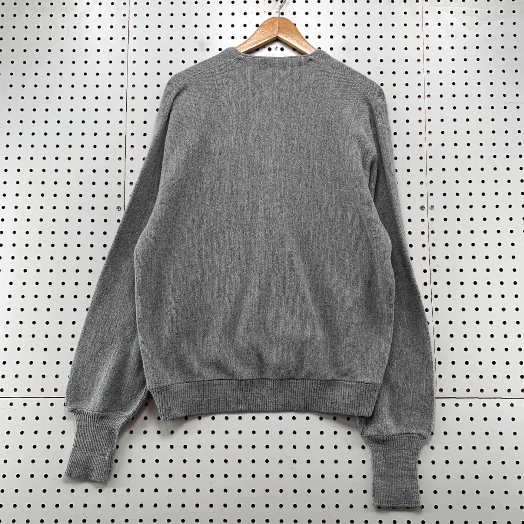 Vintage VINTAGE Arnold Palmer Robert Bruce Cardigan Sweater Mens XL Gray Wool Grandpa Size US XL / EU 56 / 4 - 2 Thumbnail