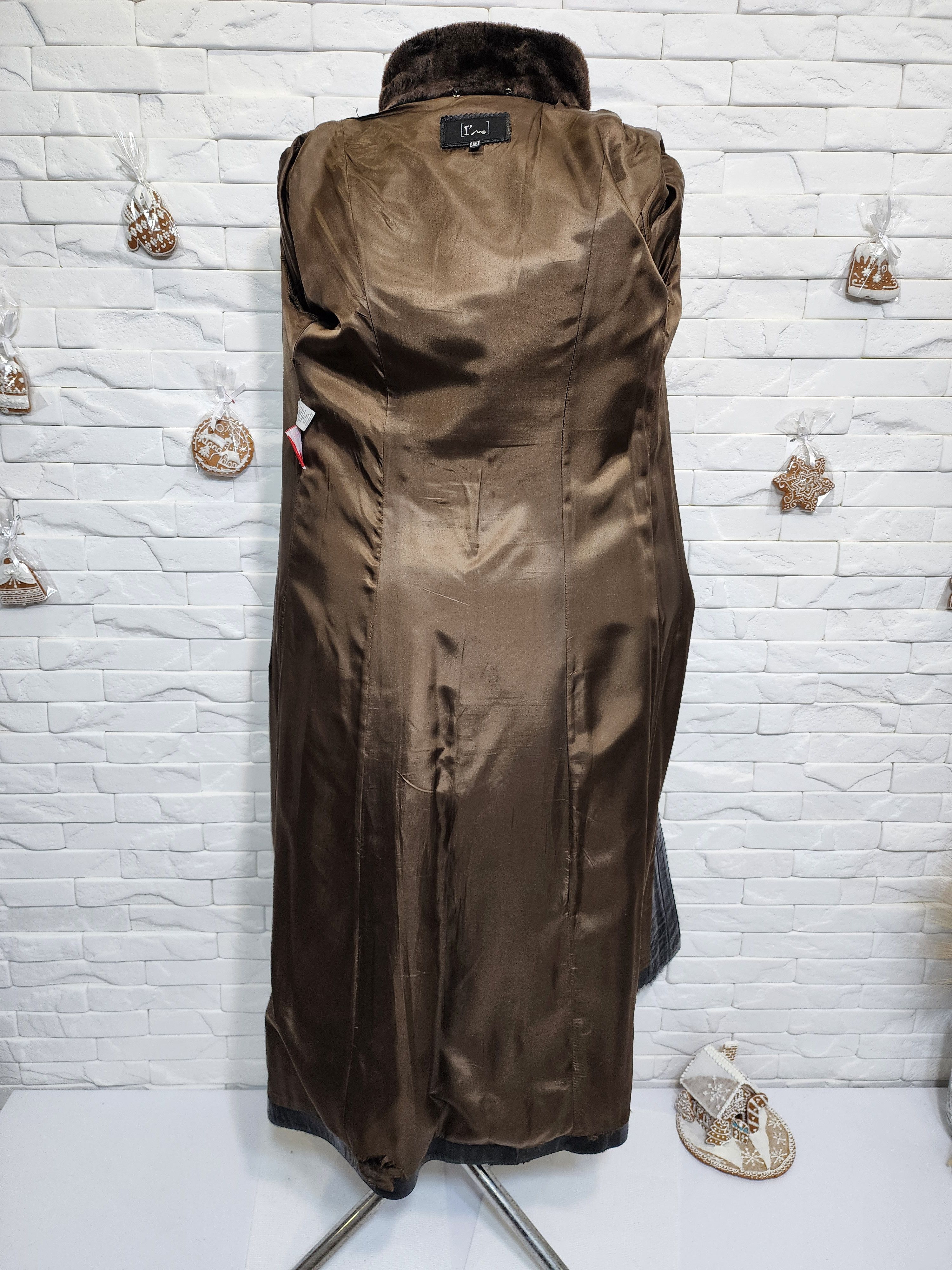 Furla Brown Sheepskin Coat: Genuine Fur, Metal Zipper. Size M / US 6-8 / IT 42-44 - 7 Thumbnail