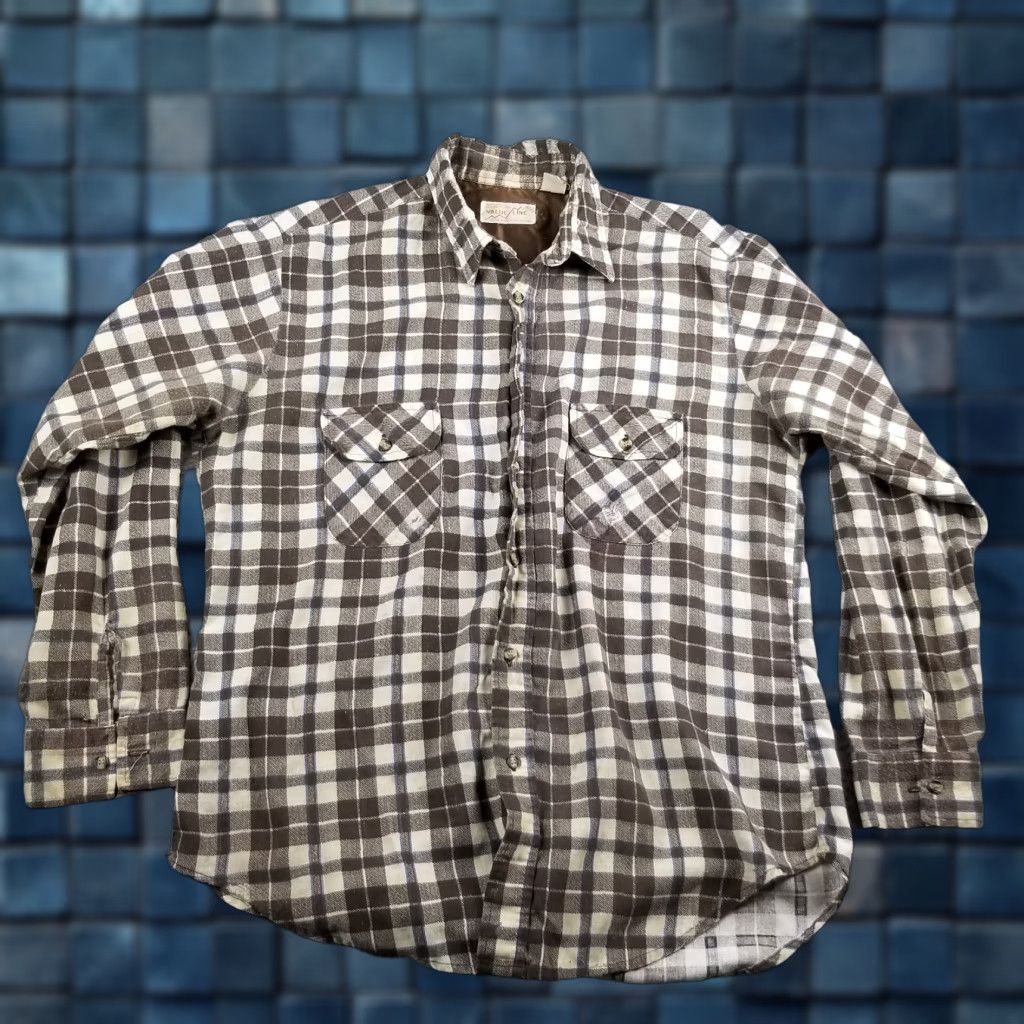 Vintage Vintage Yes Value Line Flannel Shirt L VTG Western Button Up Plaid Grunge Cowboy Distressed Size US L / EU 52-54 / 3 - 1 Thumbnail