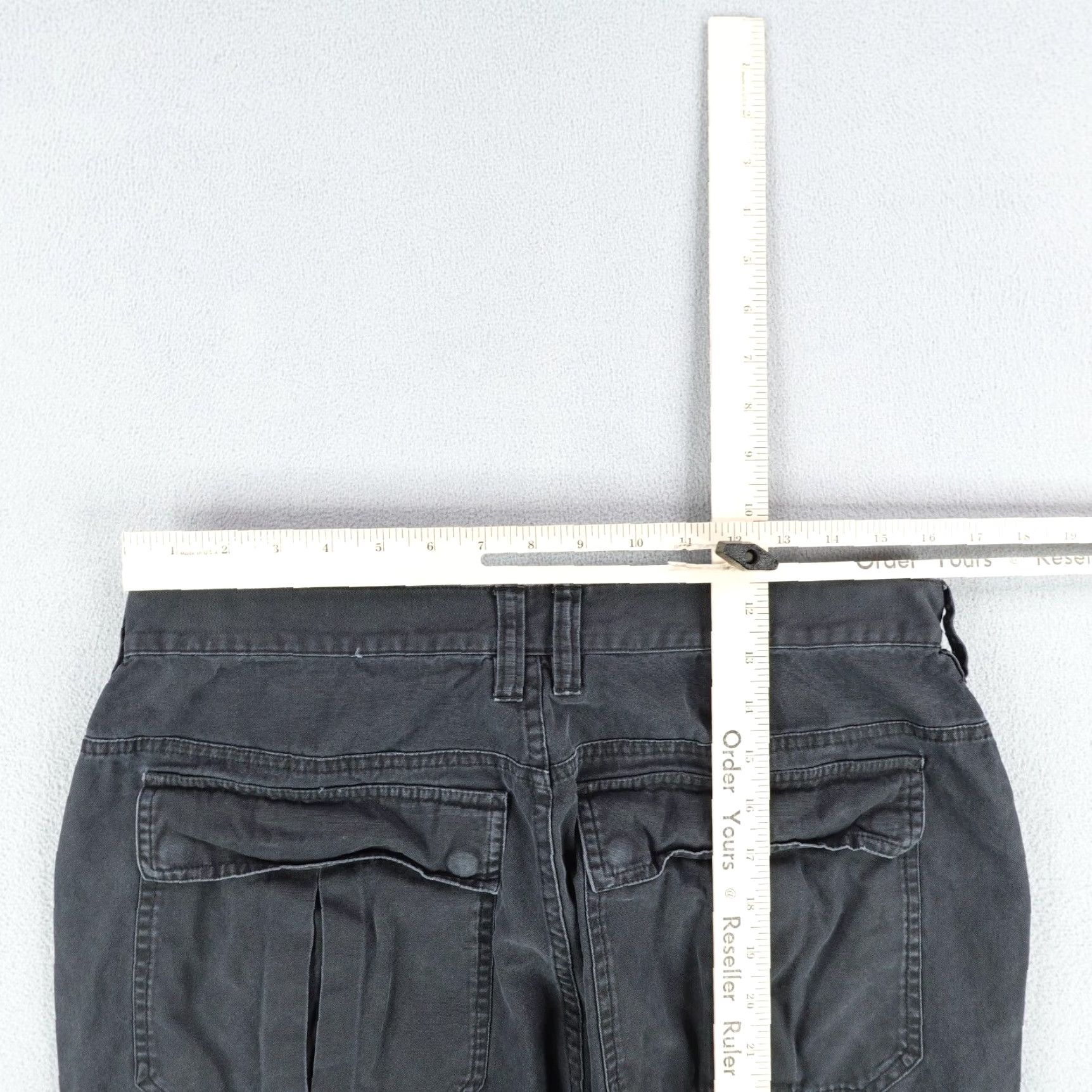 Nike VINTAGE Nike Cargo Shorts Mens 34 Black Canvas Outdoor Sports Casual Workwear Relaxed Fit Size US 33 - 7 Thumbnail