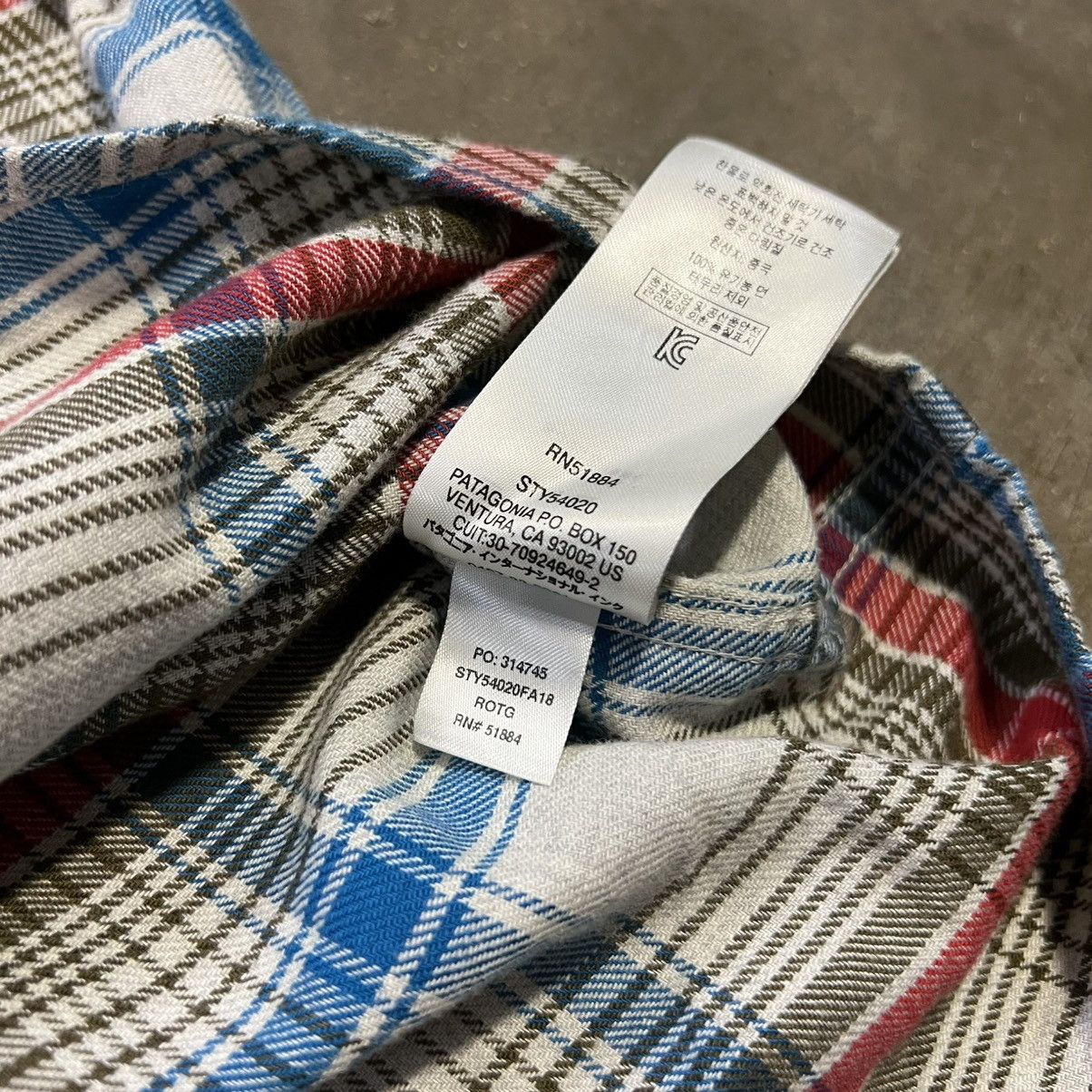 Patagonia Patagonia Organic Cotton Plaid Flannel Button Up Shirt Size US XL / EU 56 / 4 - 9 Thumbnail