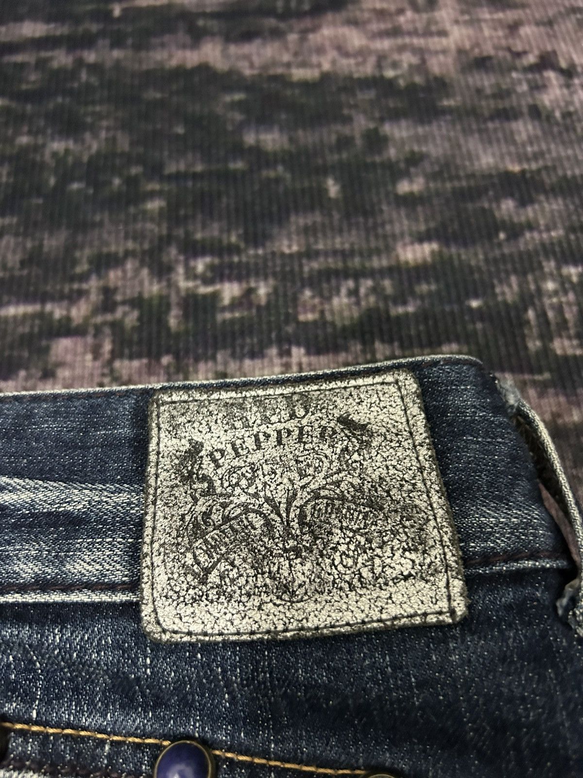 Tornado Mart Redpepper Japan Snake Pocket Washed Flare Jeans Size US 27 - 12 Thumbnail