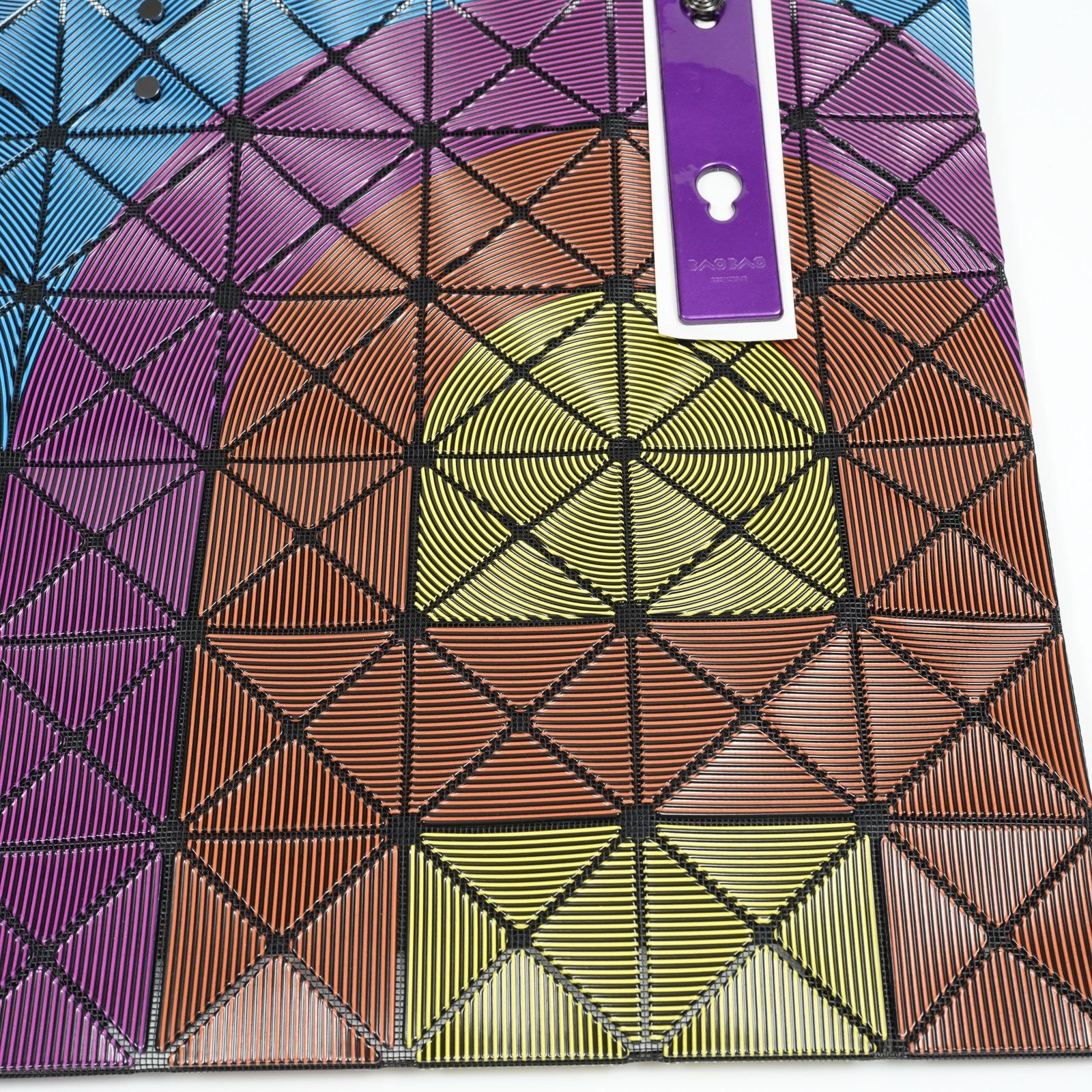 Issey Miyake Bao Bao BAO BAO ISSEY MIYAKE Track “B” Graphic Tote NWOT Size ONE SIZE - 16 Thumbnail