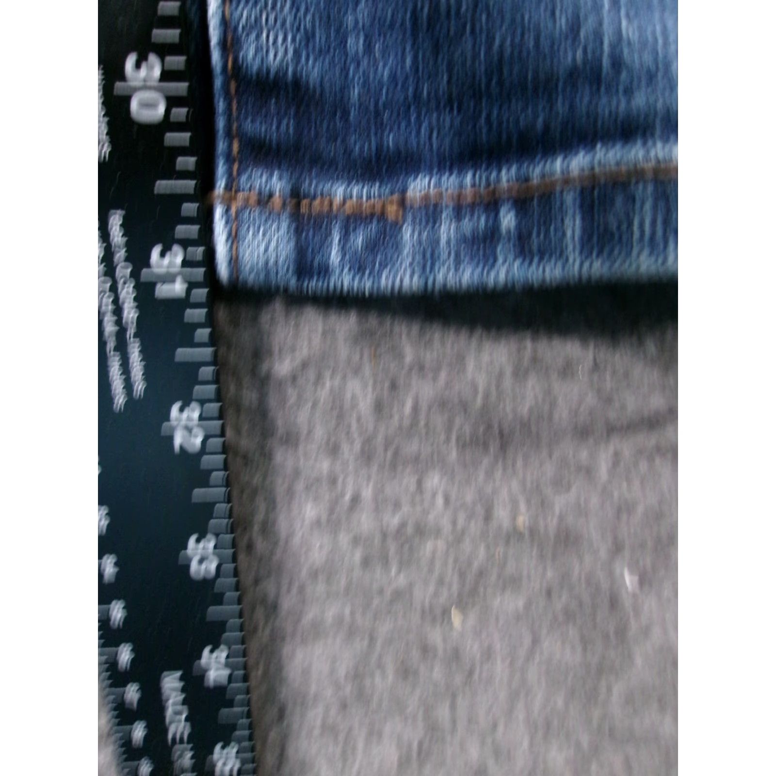 Levi's VINTAGE Levi's 505 Jeans Women 8 Blue Straight Regular Dark Wash Distressed 80s 90s Logo Cowboy Rock Western 5-Pocket Womens Size 30" / US 8 / IT 44 - 6 Thumbnail