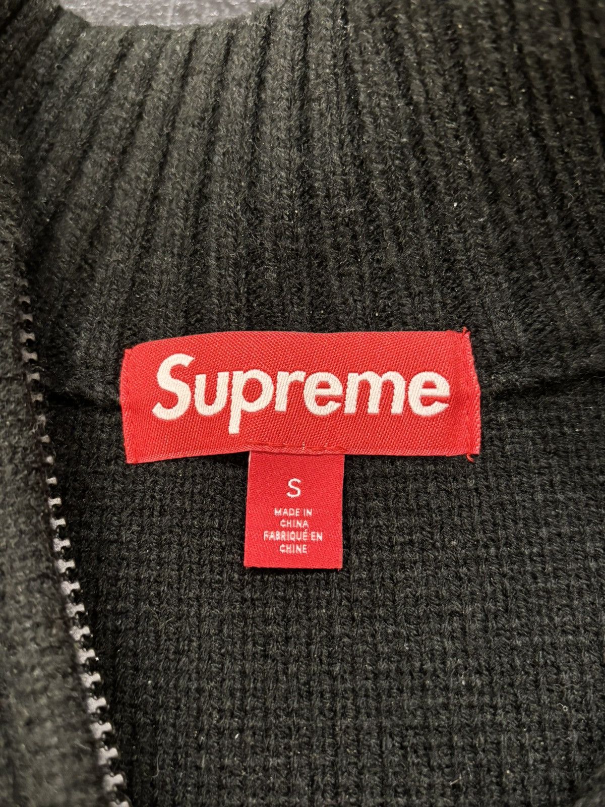 Supreme Supreme Script Stripe Half Zip Sweater Size US S / EU 44-46 / 1 - 3 Thumbnail