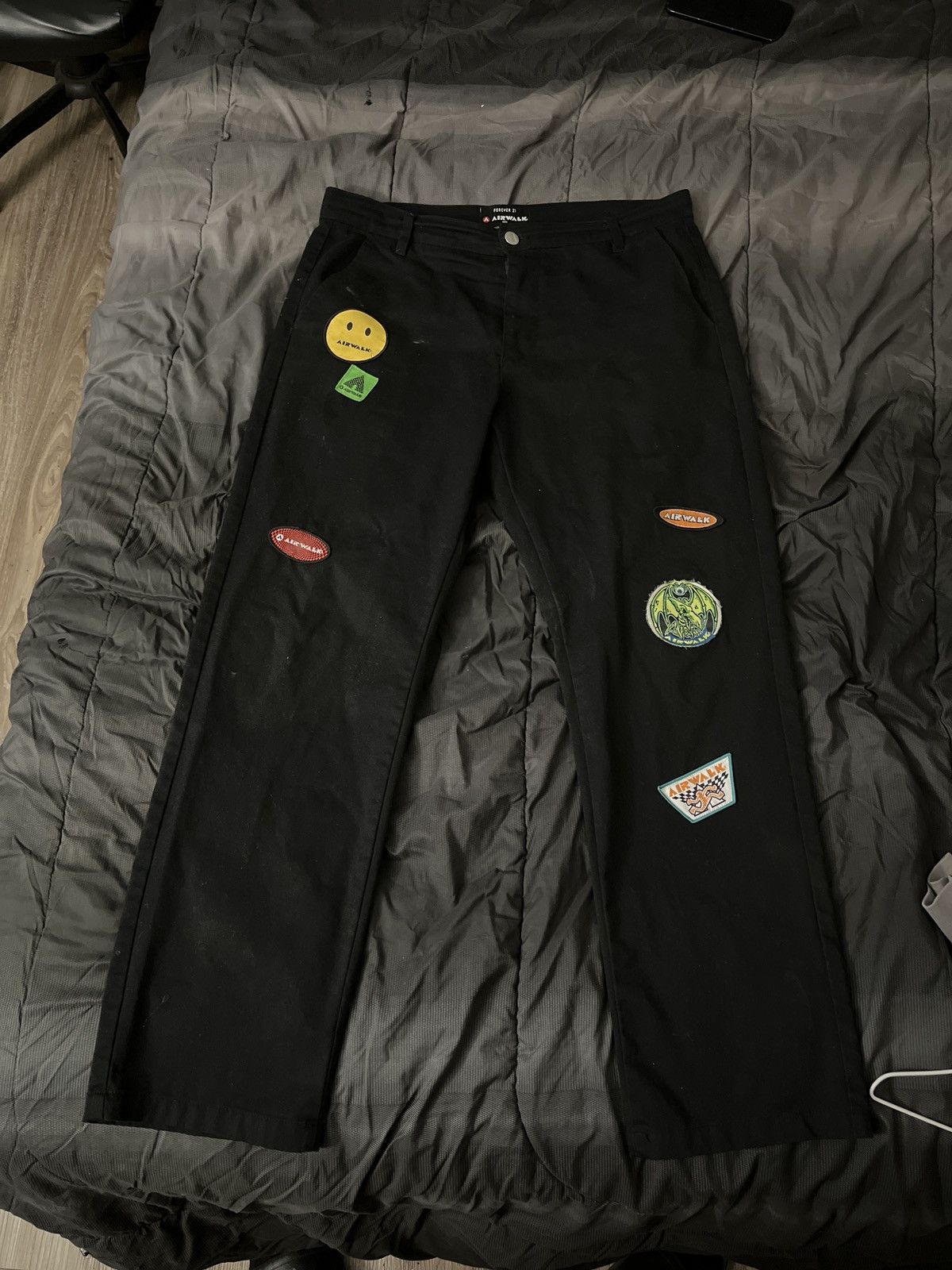 Airwalk × Forever 21 AIRWALK “STICKER PATCHED” JEANS 😎 Size US 34 / EU 50 - 1 Thumbnail