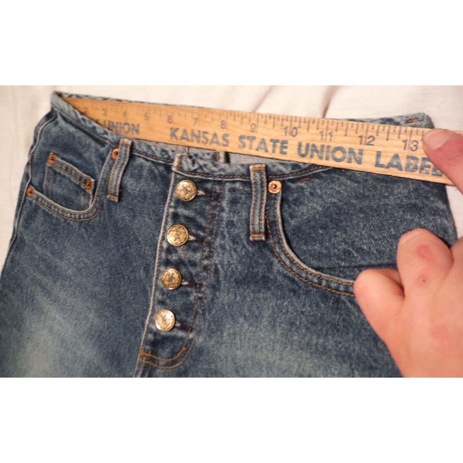Bell VINTAGE WOMENS BELL BOTTOM JEANS 26" WAIST 30" INSEAM BLUE DENIM Size 26" / US 2 / IT 38 - 5 Thumbnail