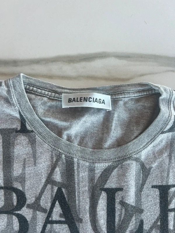 Balenciaga Balenciaga monogram t shirt Size US XS / EU 42 / 0 - 3 Thumbnail