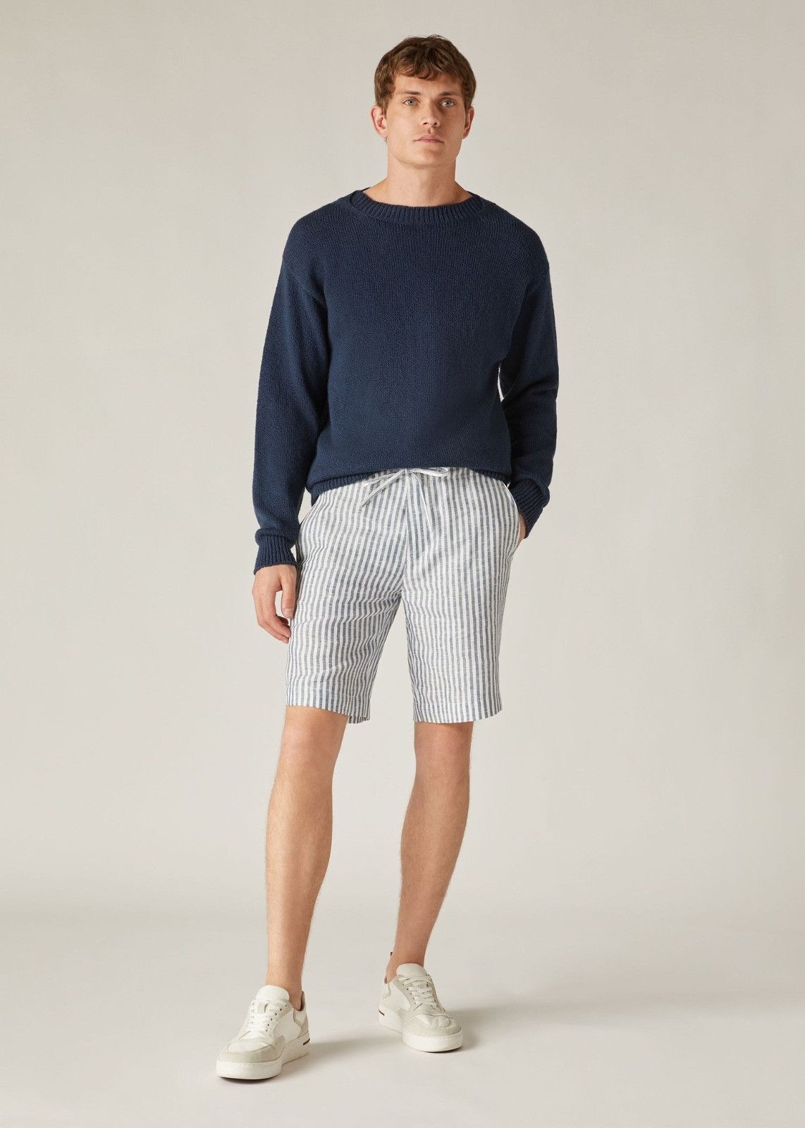 Loro Piana o1srvl11e1024 Flat Bermuda Shorts in White/Grey Size US 30 / EU 46 - 2 Thumbnail