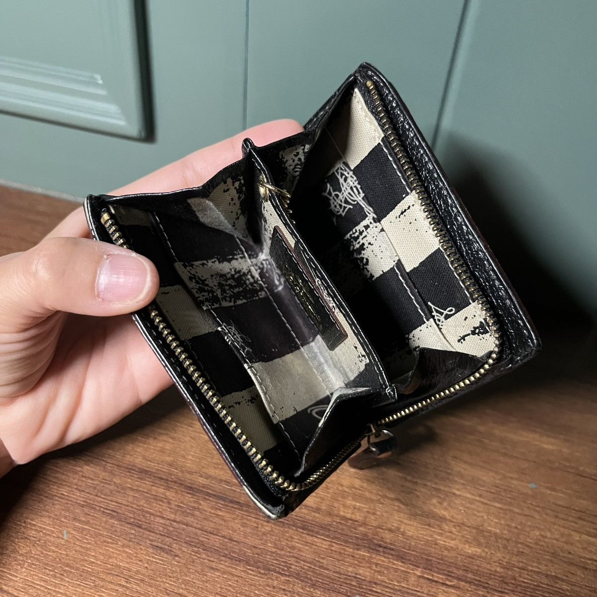 Vivienne Westwood VIVIENNE WESTWOOD Orb Logo Coin Case Black Leather Size ONE SIZE - 7 Thumbnail
