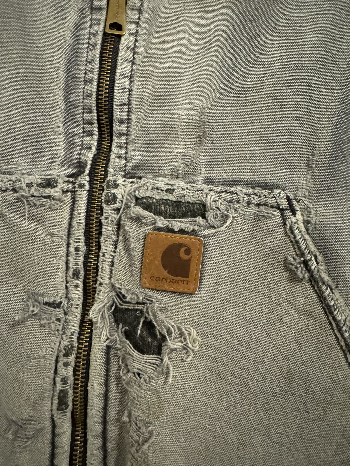 Carhartt Carhartt vintage distressed B26 Vest Size US L / EU 52-54 / 3 - 3 Thumbnail