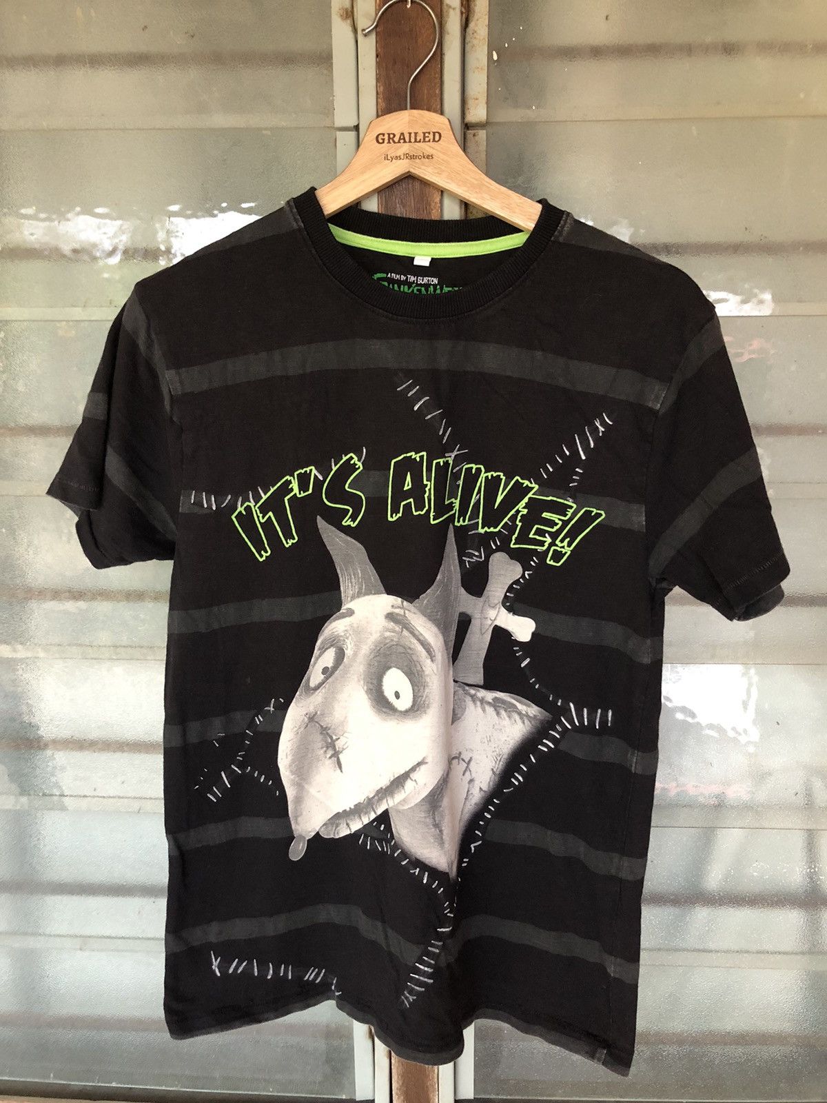 Expert Horror Frankerweenie Movie Family Horror Cartoon Shirt Tee Size US L / EU 52-54 / 3 - 2 Thumbnail