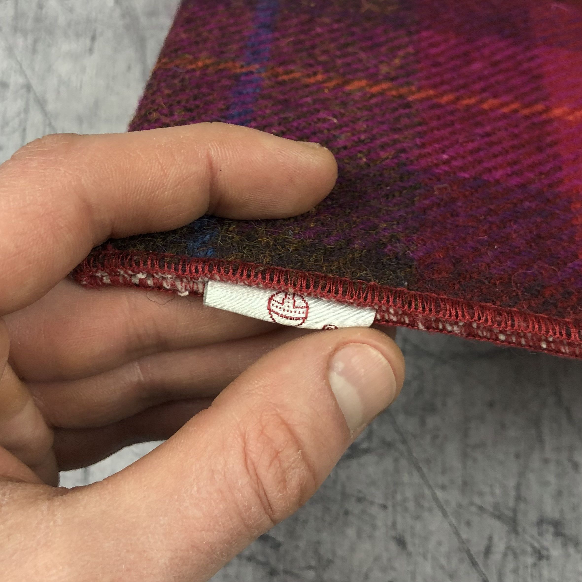 Harris Tweed Harris Tweed Bertie Girl handmade Plaid Case Size ONE SIZE - 4 Thumbnail