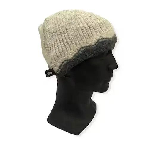 The North Face Vintage The North Face Plain Beanie Hat Size ONE SIZE - 2 Thumbnail