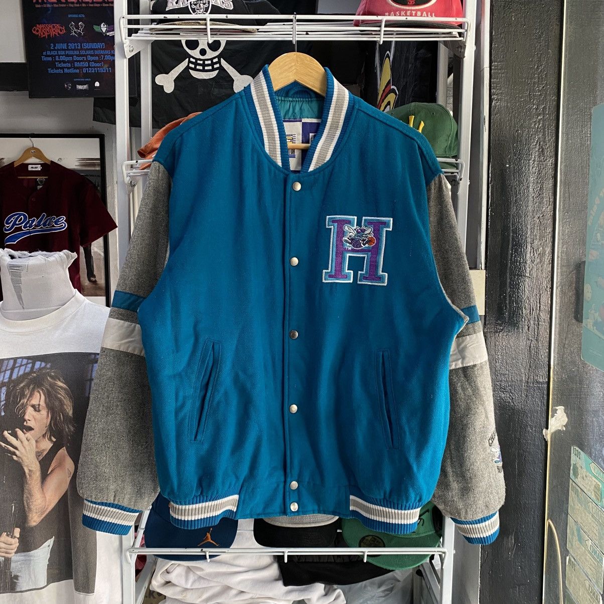 NBA × Vintage vintage charlotte hornets varsity jacket Size US M / EU 48-50 / 2 - 2 Thumbnail