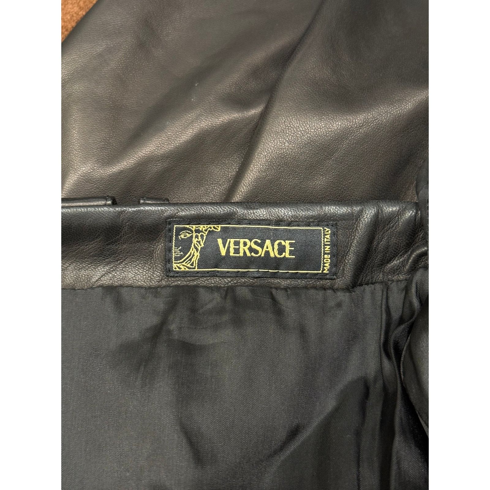 Versace 1990s Gianni Versace studded leather skirt Size M / US 6-8 / IT 42-44 - 8 Thumbnail