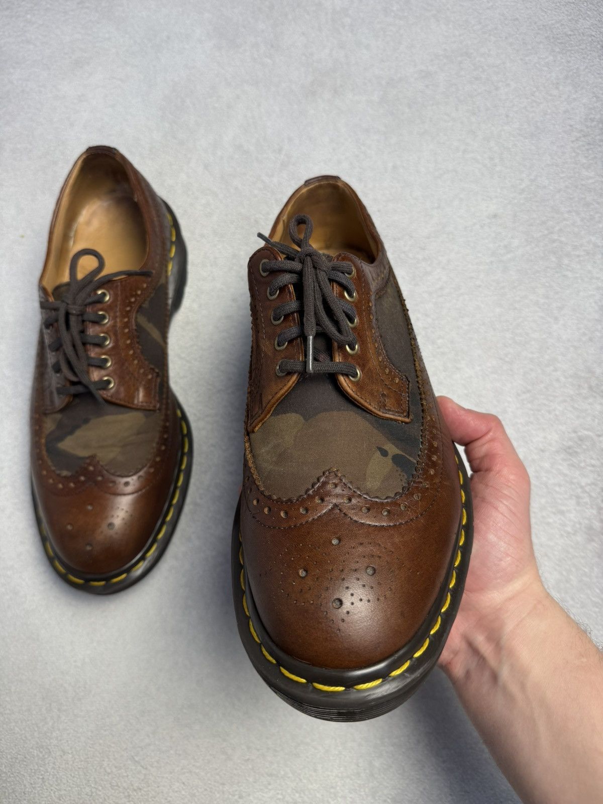 Dr. Martens Dr. Martens Doc Made in England 3989 Camo Leather Brogue US8 Size US 8 / EU 41 - 9 Thumbnail