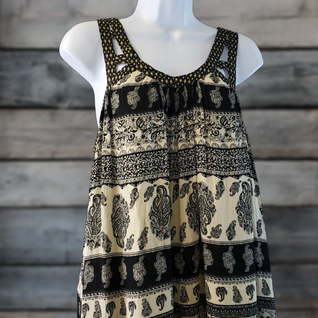Vintage Entro Womens Top Sz Medium Black Beige Paisley Strappy Sleeveless Rayon Size M / US 6-8 / IT 42-44 - 1 Thumbnail