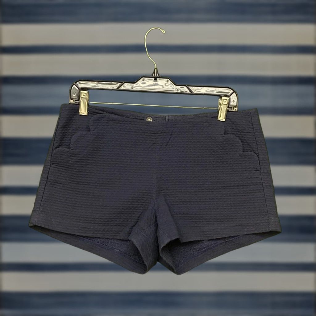 Lilly Pulitzer LILLY PULITZER Shorts Womens 4 Navy Blue Colette Sailer Boy Shorts Bermuda 5-Pocket Zipper Button Flat Front Dark Wash Blue Womens Size 27" / US 4 / IT 40 - 1 Thumbnail