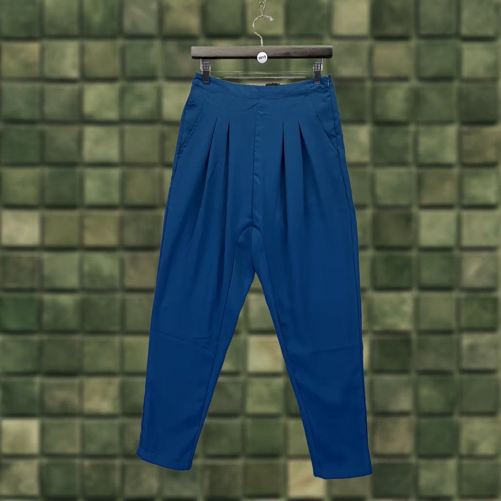 Vintage VINTAGE Vertigo Teal Pleated Front Polyester High Rise Crop Trouse Slack Pants Womens XS Size 26" / US 2 / IT 38 - 1 Thumbnail