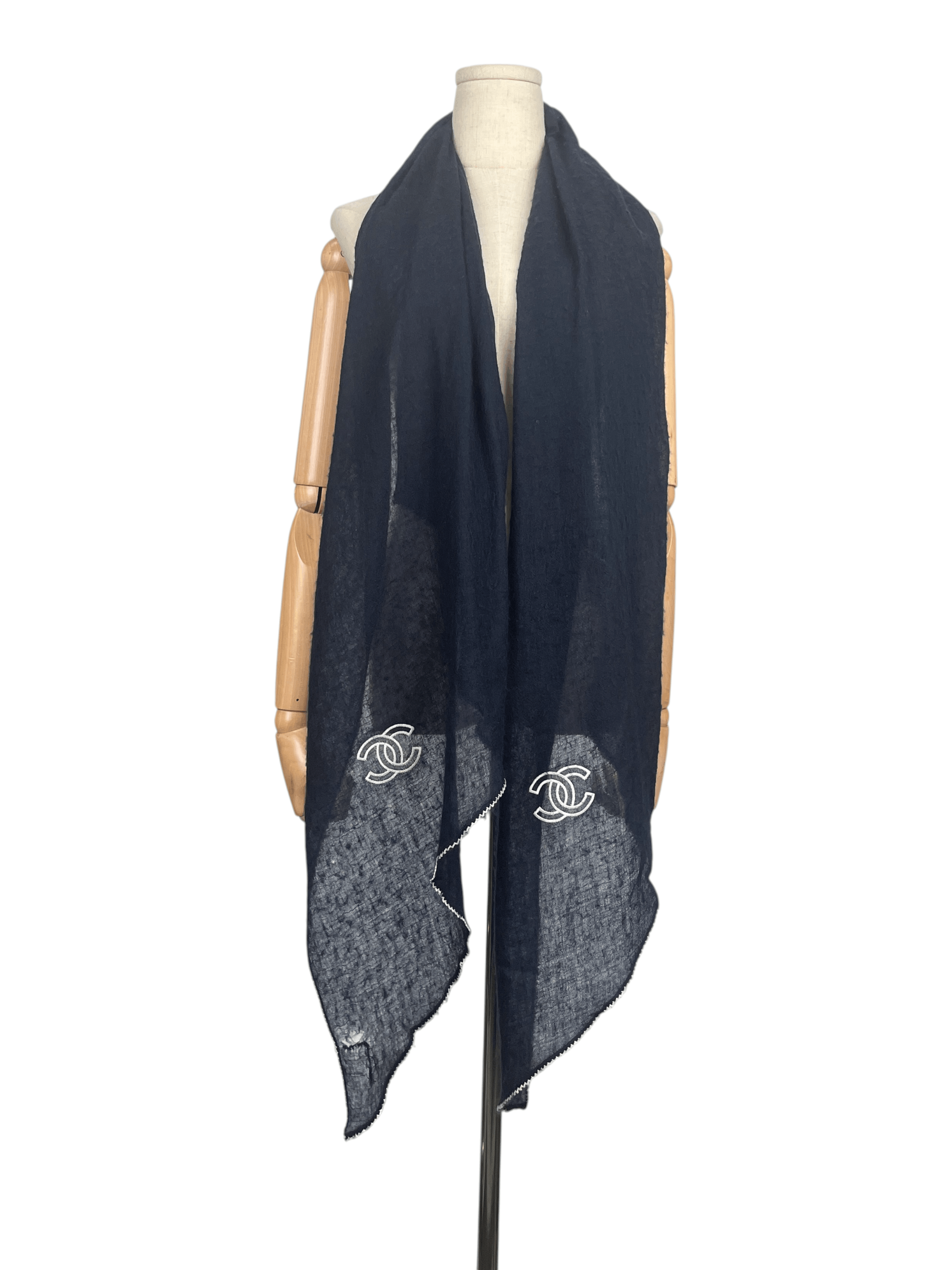 Chanel Chanel Cashmere Trapezoid Scarf With White Stitching Edge Size ONE SIZE - 1 Thumbnail
