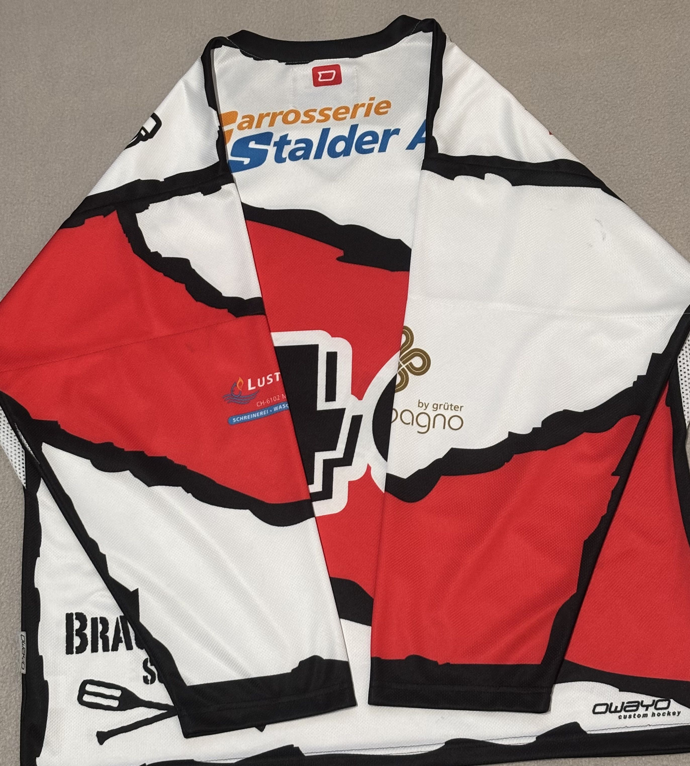 Other EHC Sursee #46 Owayo Hockey Jersey Size L Size US L / EU 52-54 / 3 - 16 Thumbnail