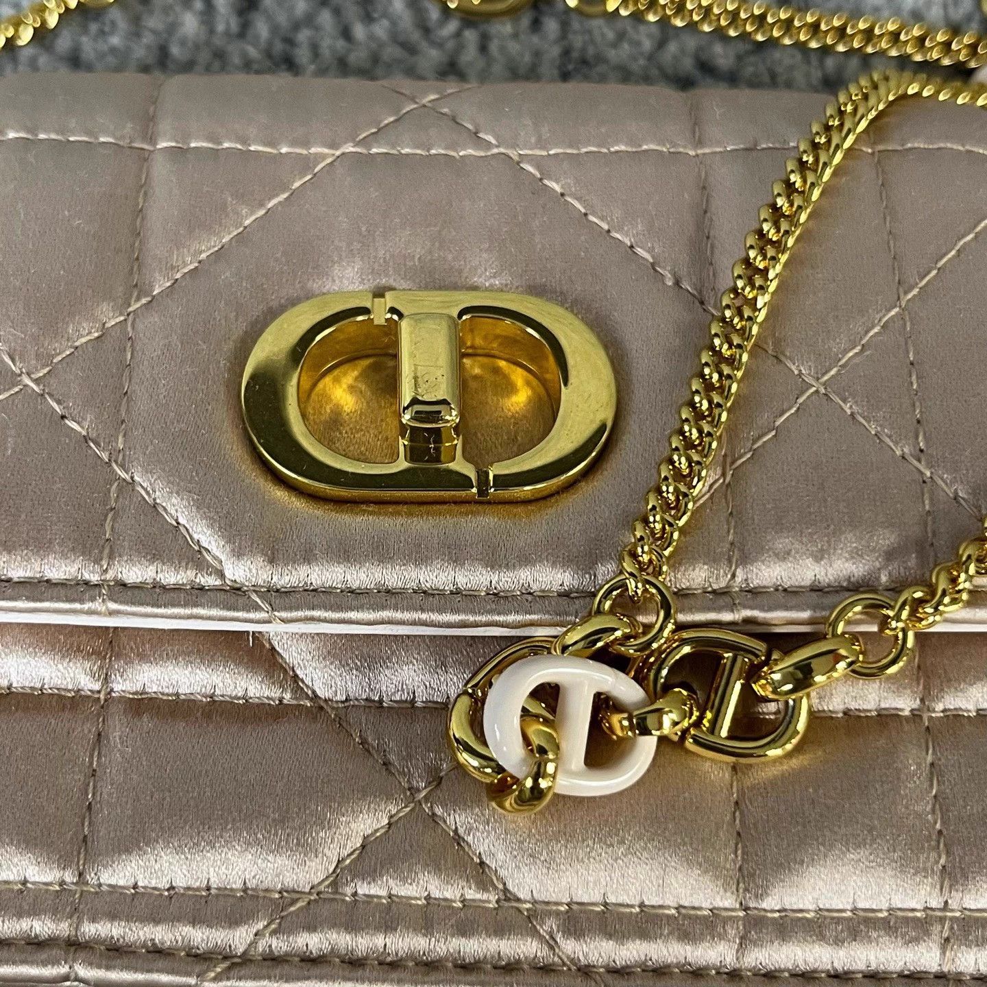 Dior Dior Nude Satin Adjustable Cannage Lambskin Crossbody Bag Size ONE SIZE - 4 Thumbnail