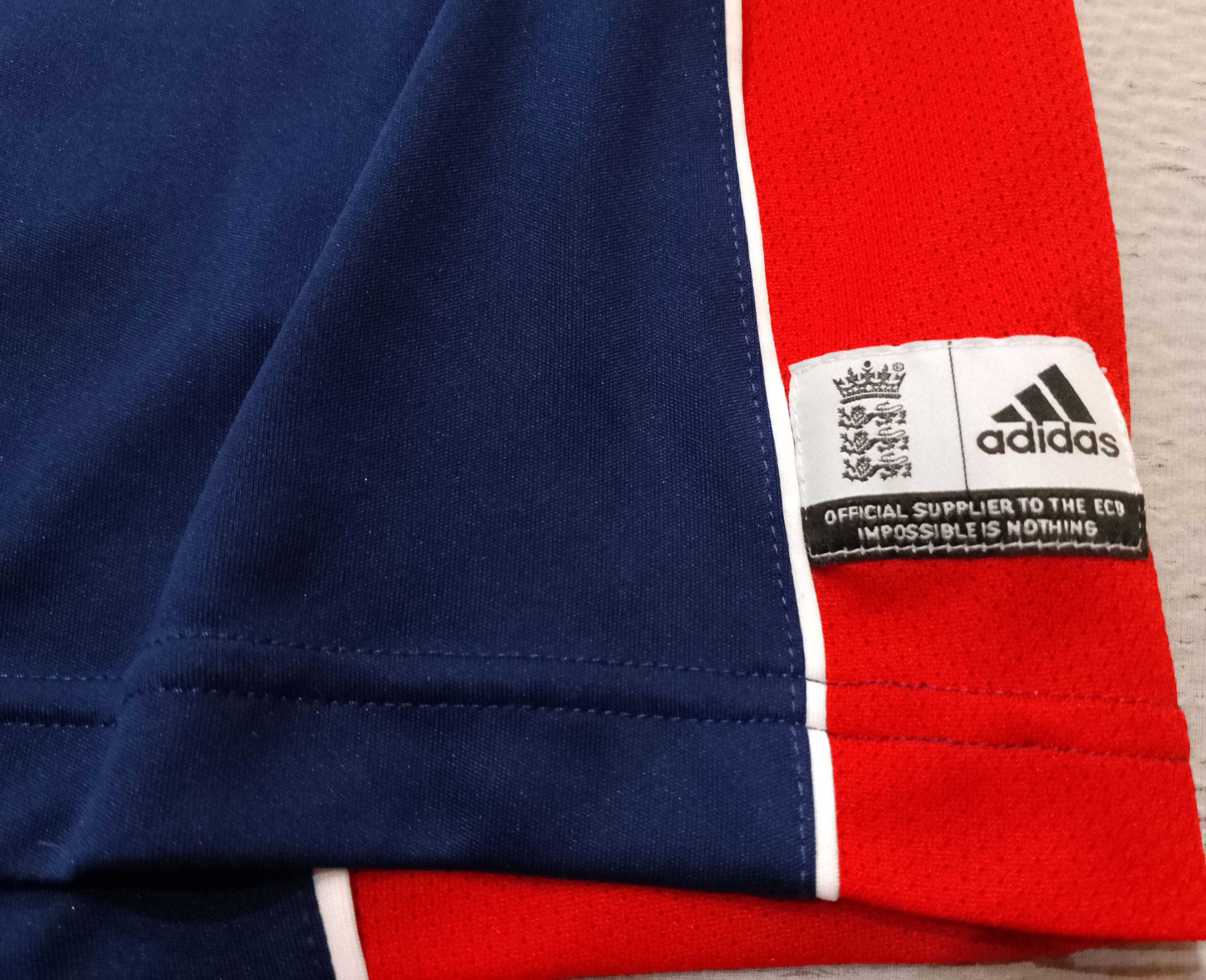 Adidas Cricket England 24 Pietersen Vodafone Jersey Adidas Size S Size US S / EU 44-46 / 1 - 2 Thumbnail
