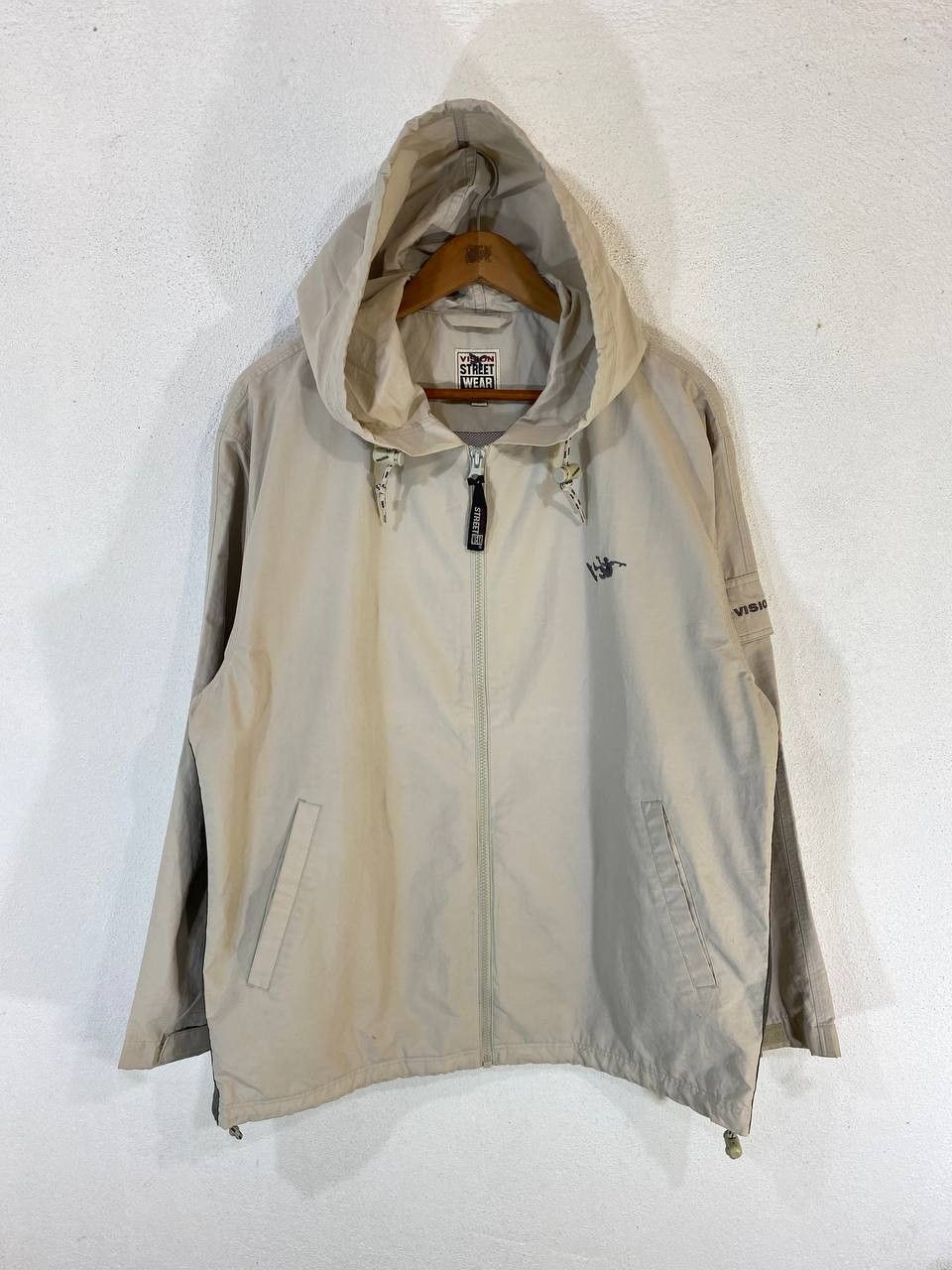 Vision Streetwear vision streetwear light jacket nice design Size US L / EU 52-54 / 3 - 1 Thumbnail