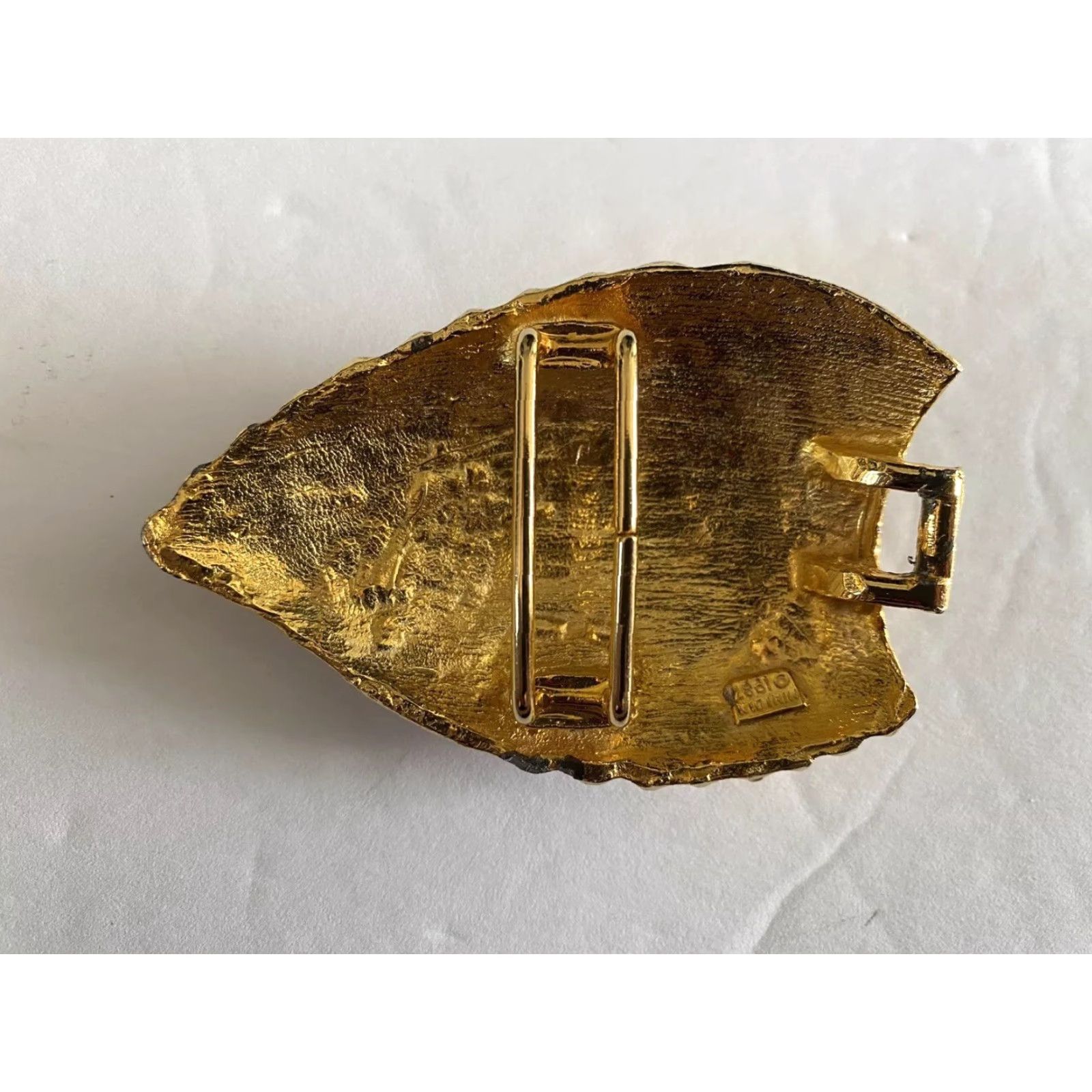 Vintage VINTAGE Mimi Di N Belt Buckle Leaf Shell 1987 Gold Mens Womens? Size ONE SIZE - 2 Thumbnail