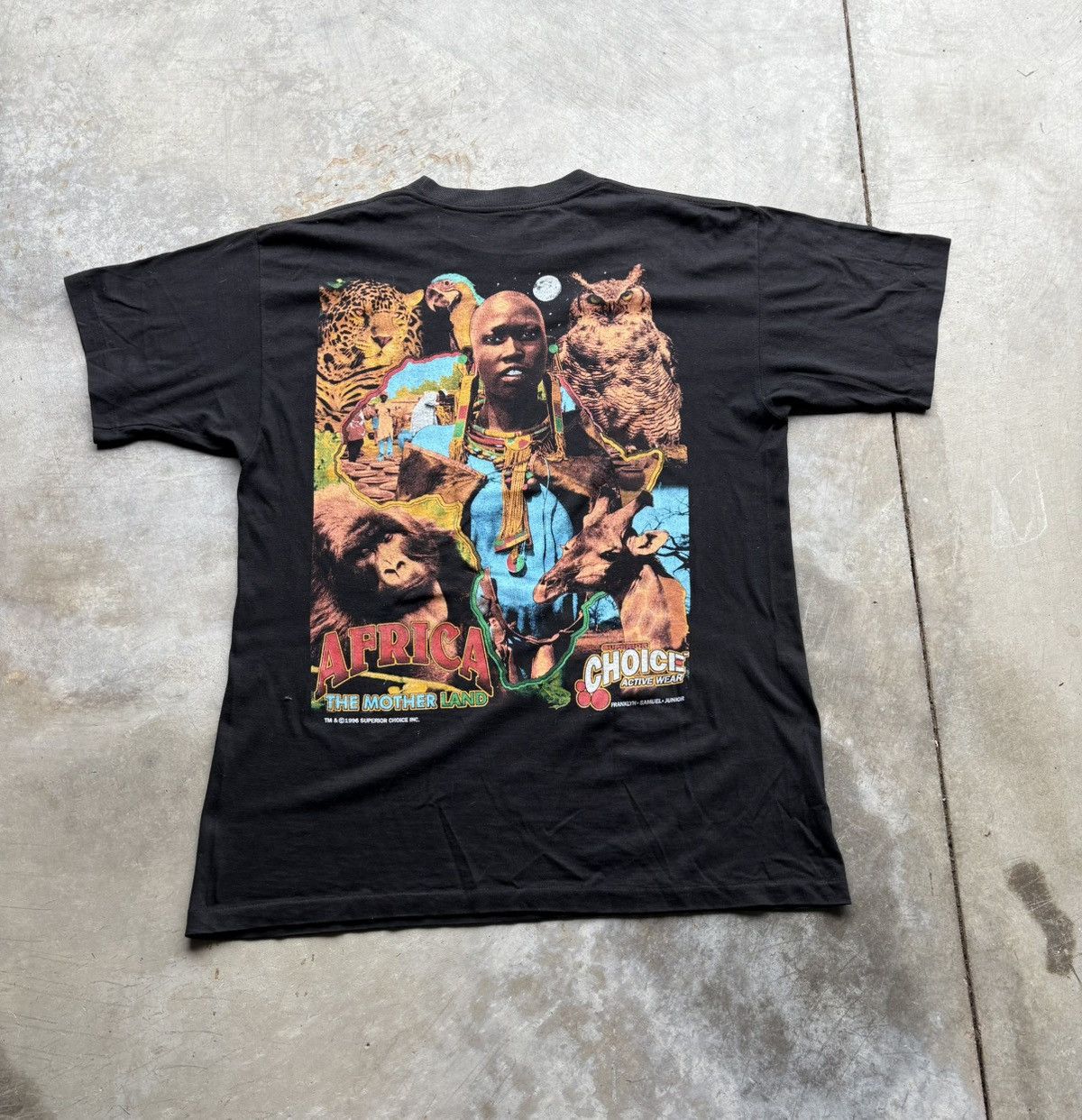 RARE Vintage Africa Animals Rap Tee Tops