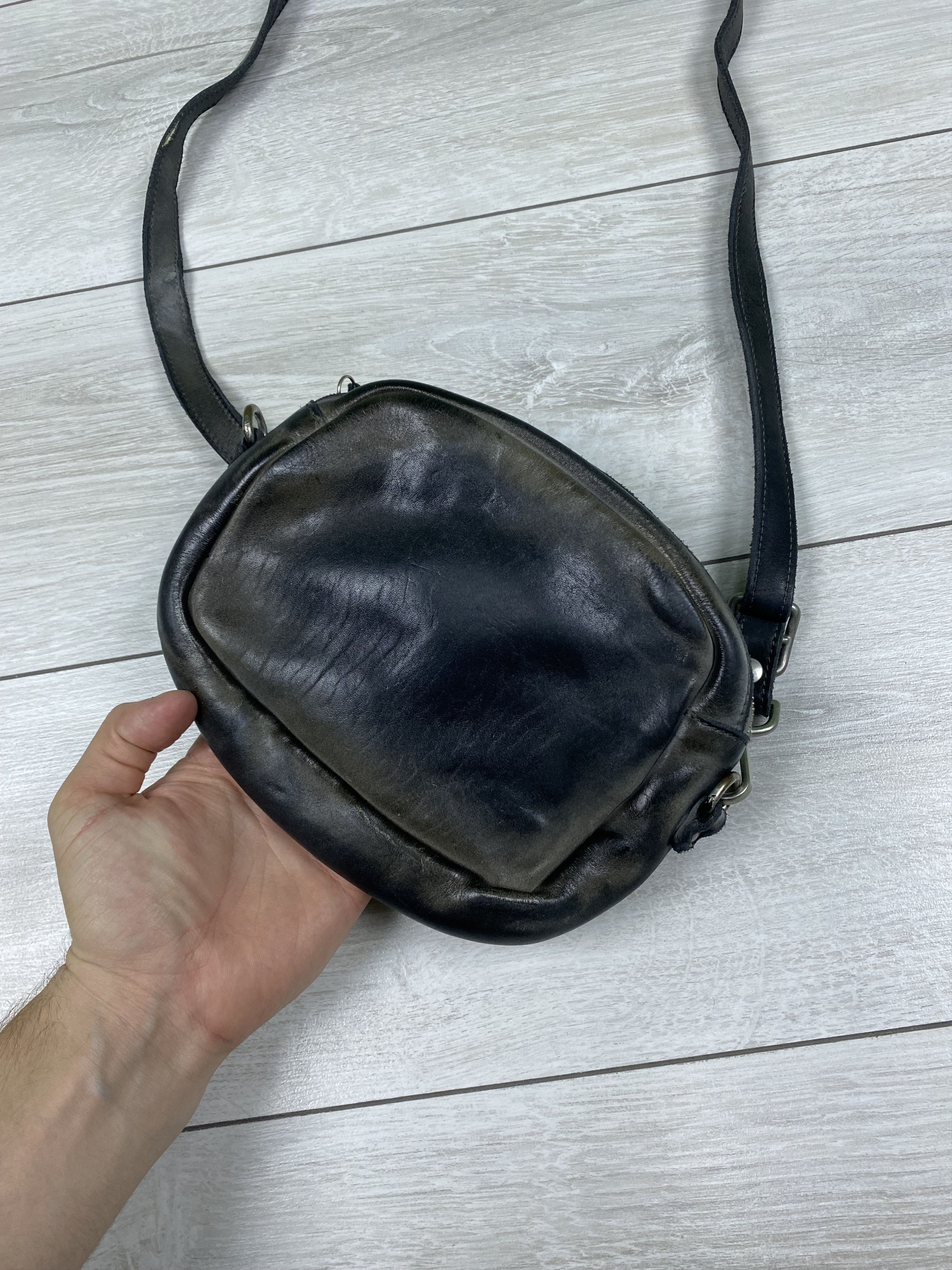 Other Rare Vive la difference messenger leather distressed bag Size ONE SIZE - 15 Thumbnail