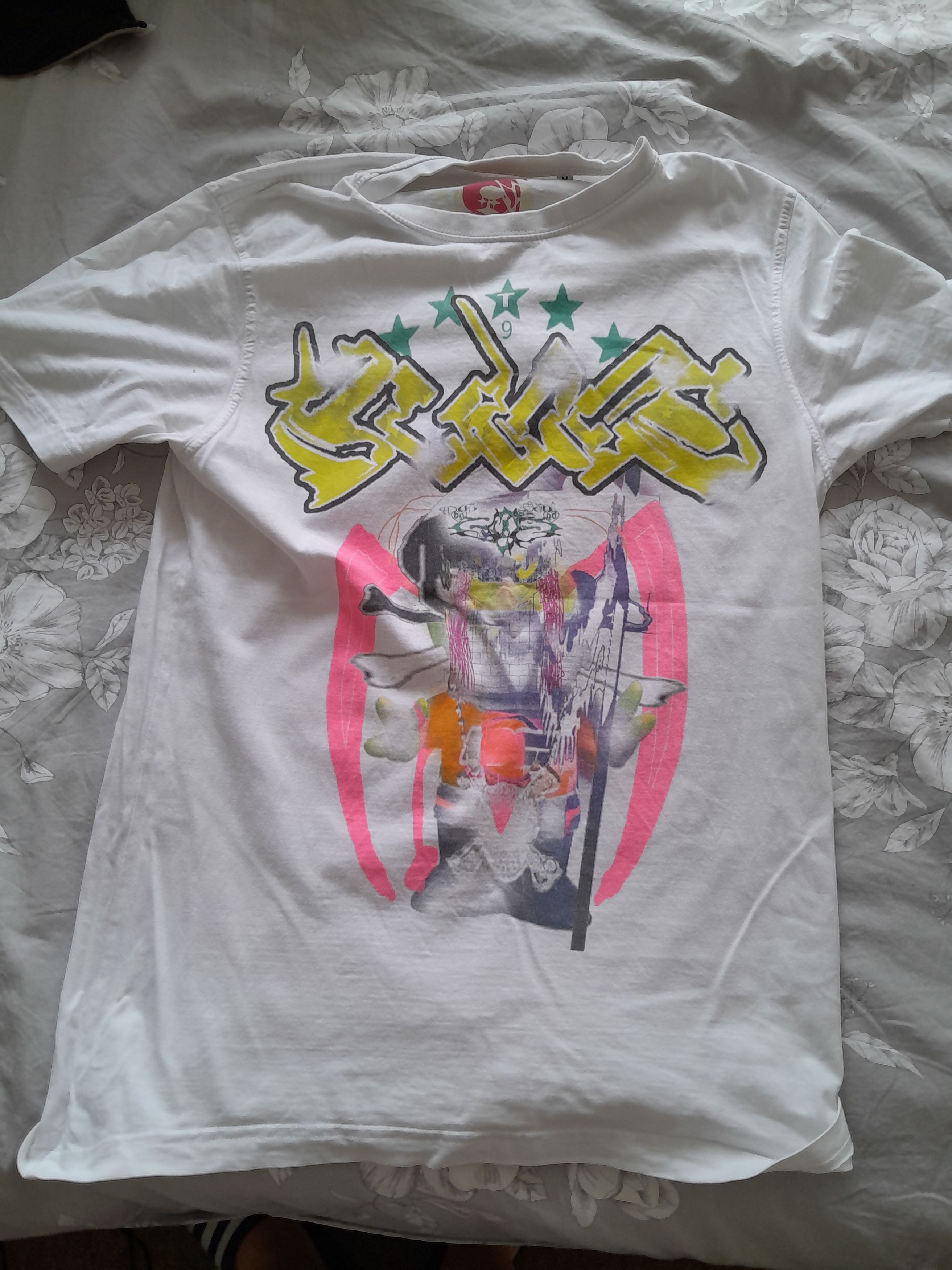 Other Bladee virus tee white Size US M / EU 48-50 / 2 - 1 Thumbnail