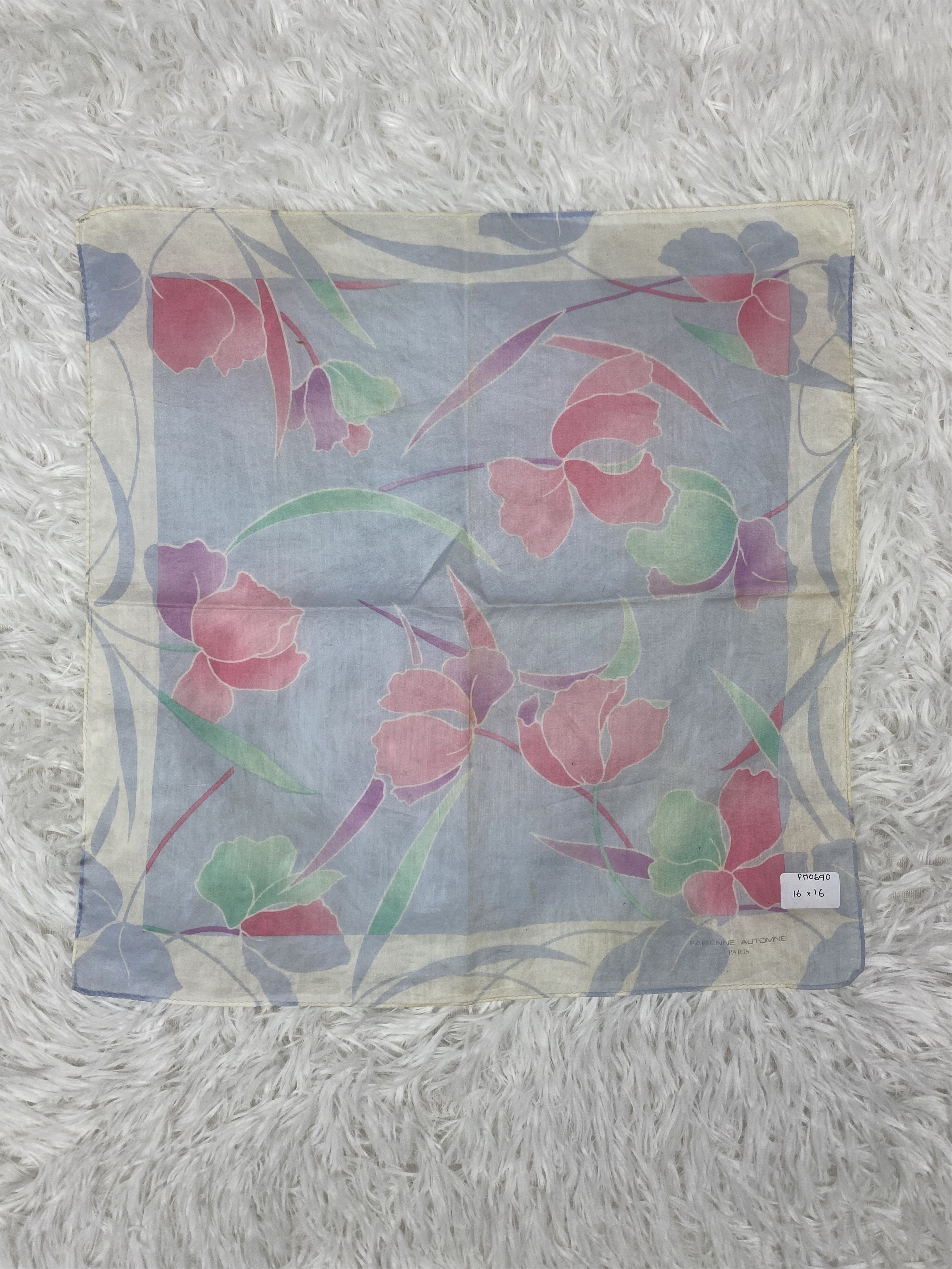 Vintage Vintage Fabienne Automne Handkerchief Neckerchief PH0690 Size ONE SIZE - 3 Thumbnail