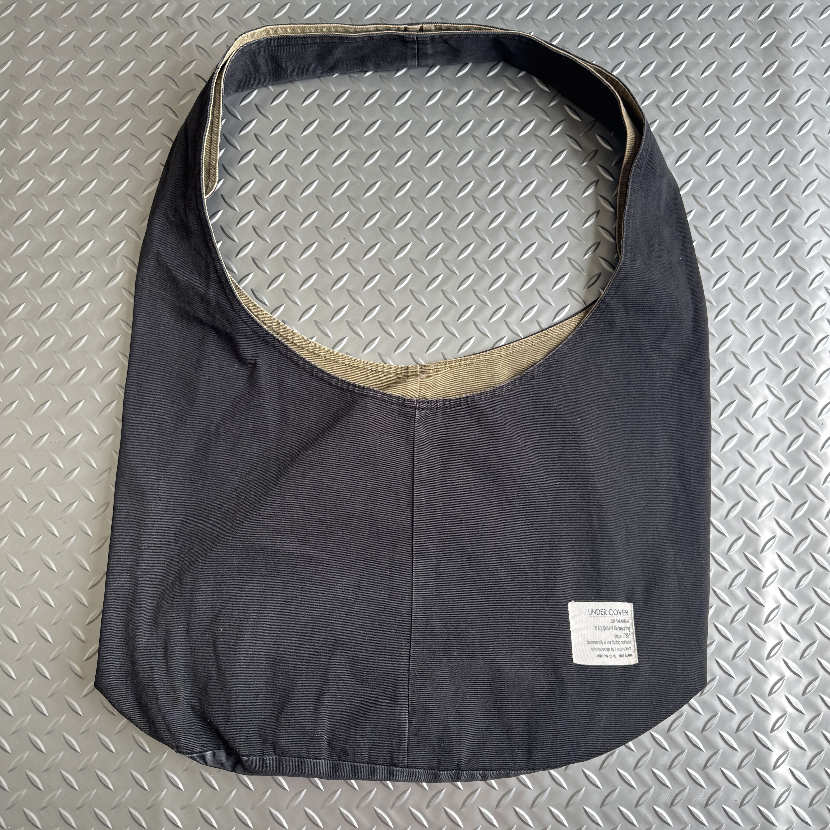 Undercover Undercover Reversible Hobo Bag Size ONE SIZE - 1 Thumbnail