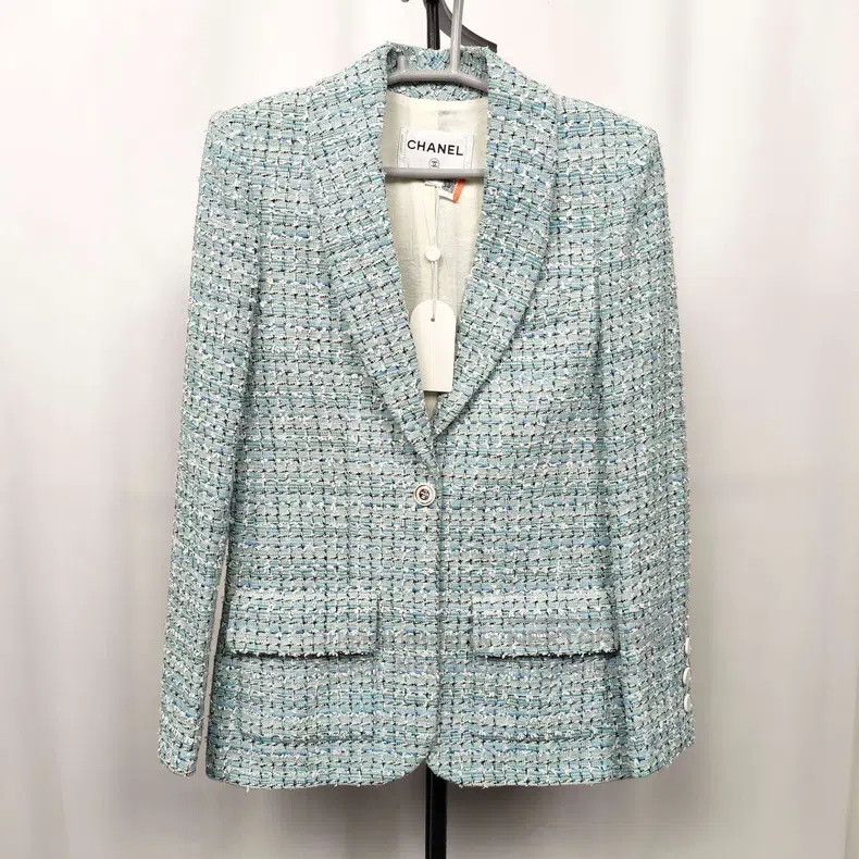 Chanel Chanel Tweed coat Size XS / US 0-2 / IT 36-38 - 1 Thumbnail