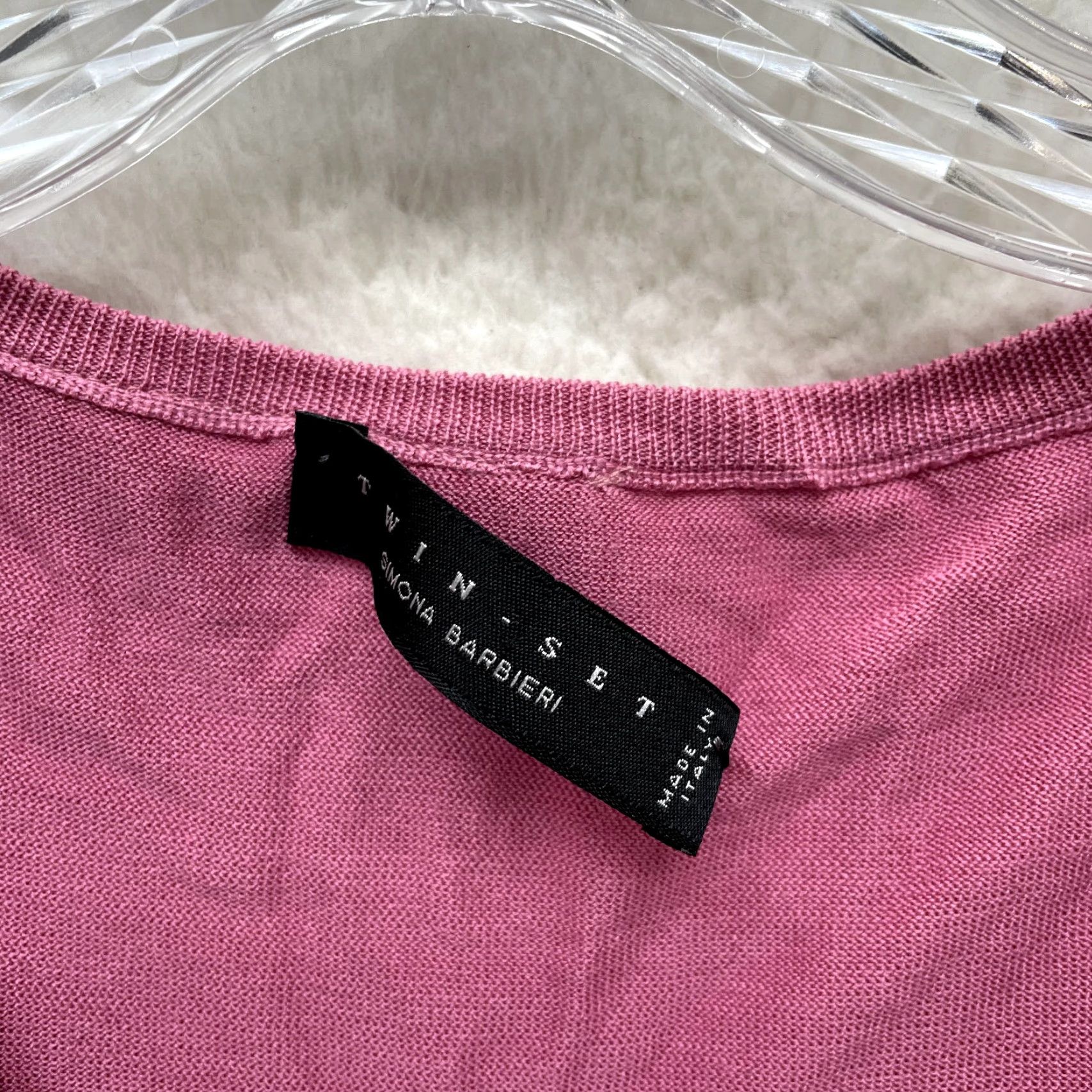TWINSET TWINSET Cardigan Top Shirt Womens Medium Pink Silk Knit V-Neck Button Long Sleeve Fashion Italy 90s Fairy Coquette Whimsigoth Size M / US 6-8 / IT 42-44 - 4 Thumbnail