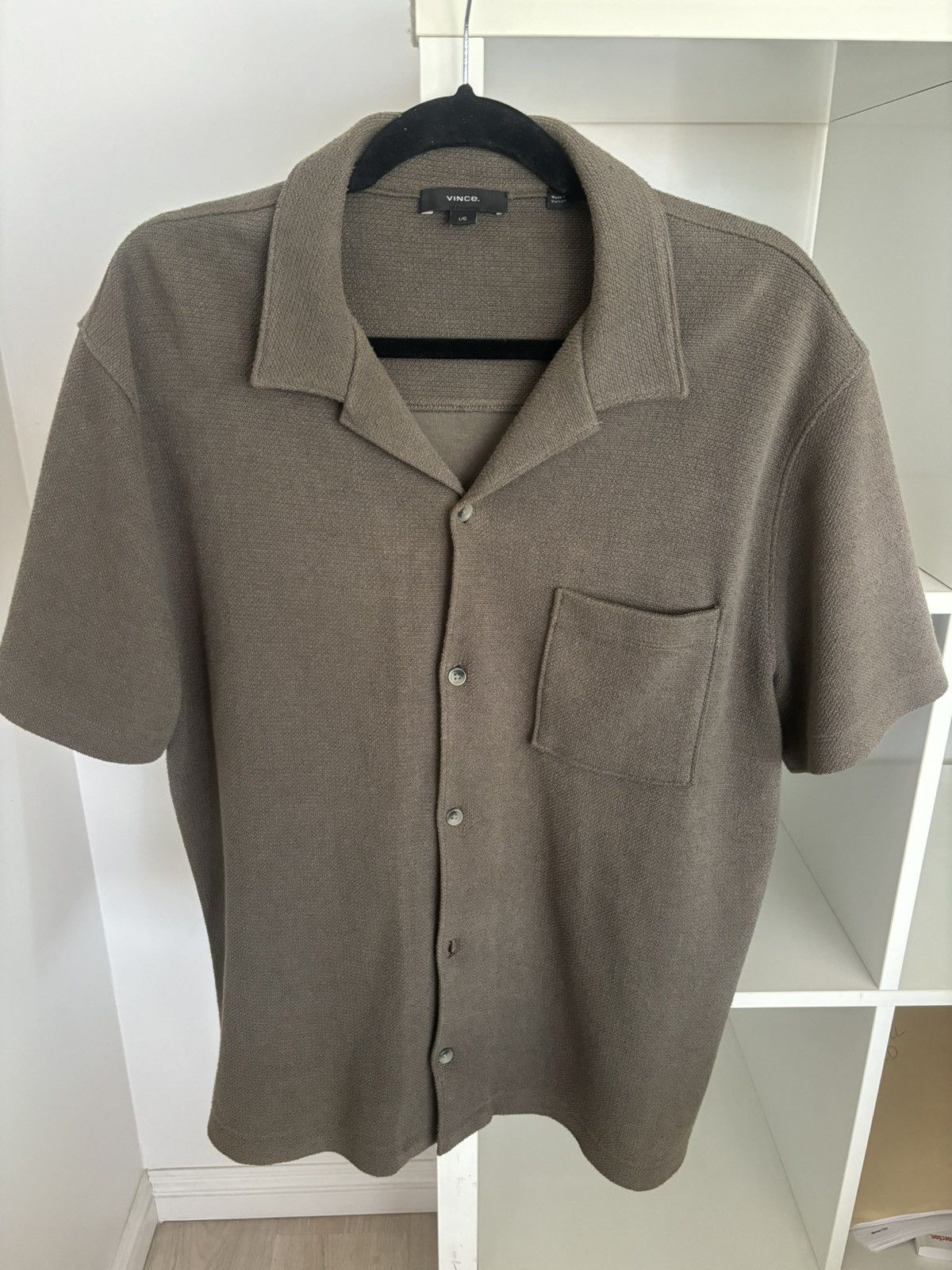 Vince Vince Boucle camp shirt selling now retail $198 Size US M / EU 48-50 / 2 - 5 Thumbnail