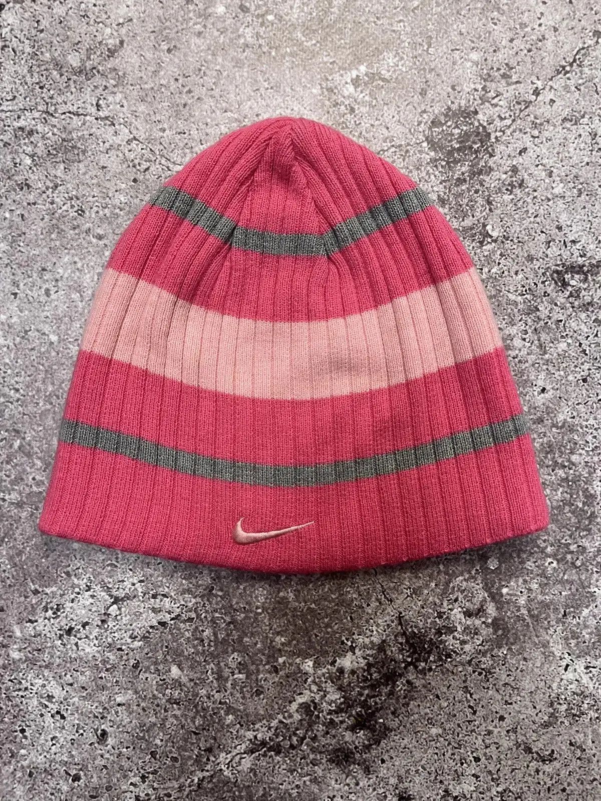 Nike Vintage Nike Beanie Pink Gray Striped Knit Swoosh Logo Hat Size ONE SIZE - 1 Thumbnail