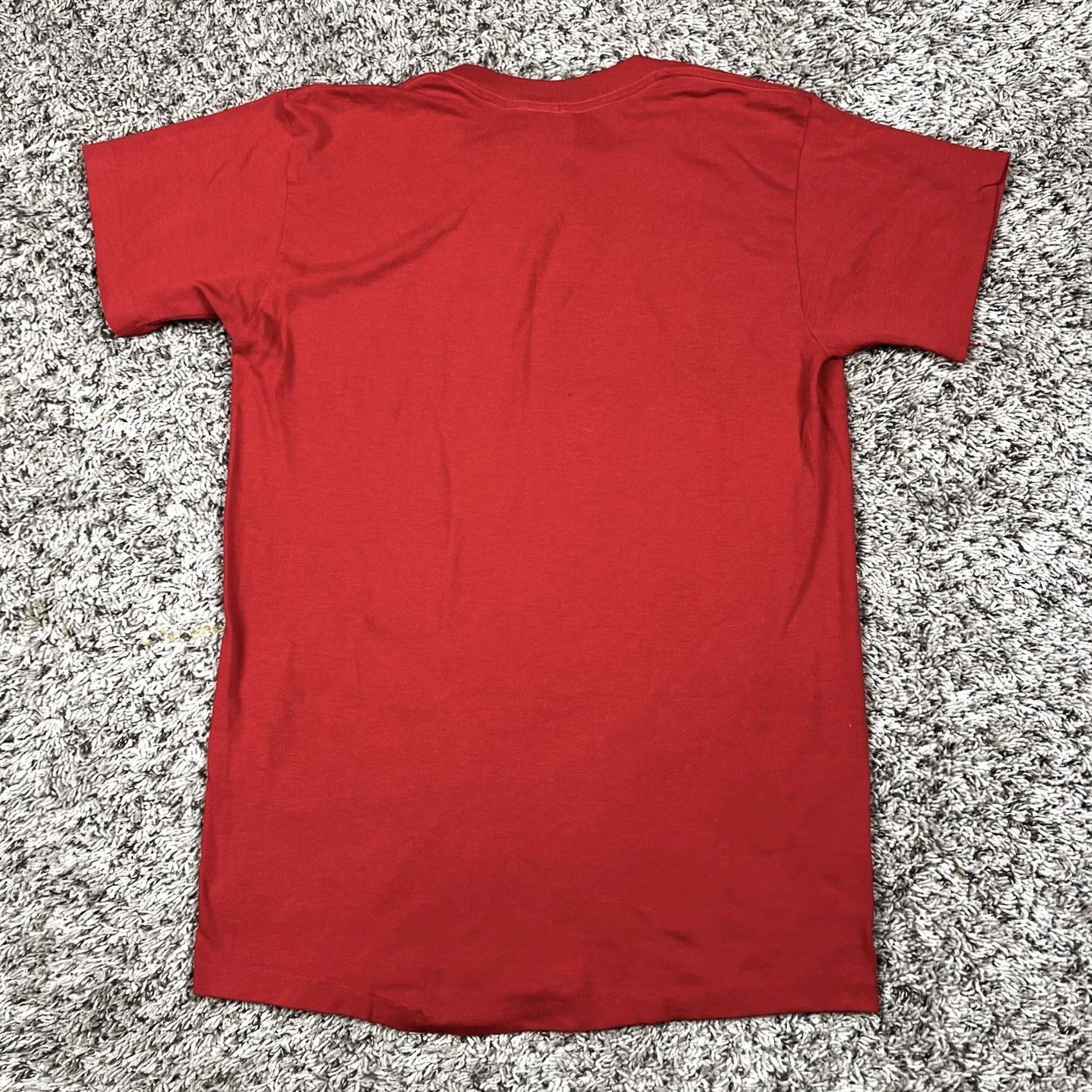 Vintage VINTAGE 80s Single Stitch Big Spellout Graphic Red T-Shirt S Unisex Adults 50/50 USA Size US S / EU 44-46 / 1 - 3 Thumbnail