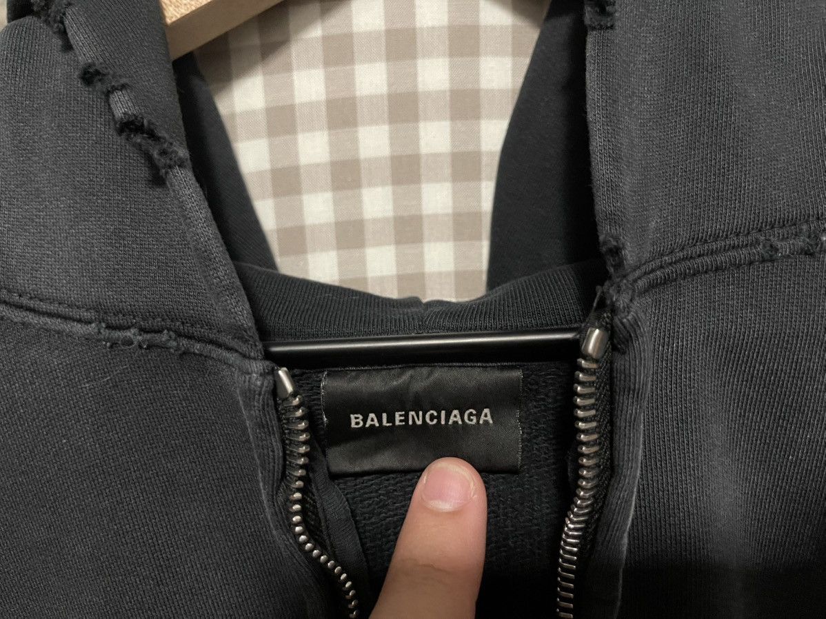 Balenciaga Balenciaga tape type zip-up Size US XL / EU 56 / 4 - 4 Thumbnail