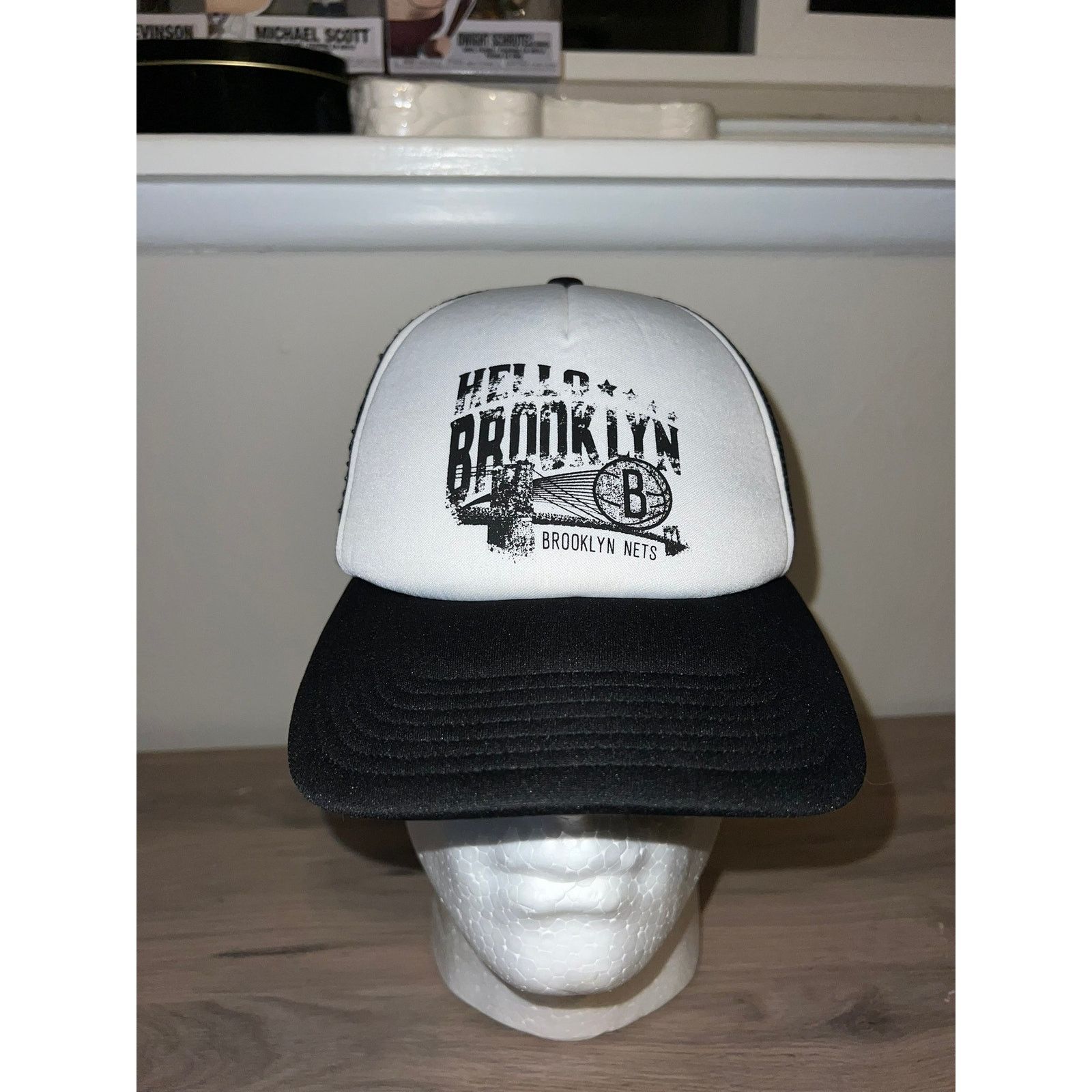 NBA Brooklyn Nets Hat NBA Basketball White Black Trucker Mesh Size ONE SIZE - 1 Thumbnail