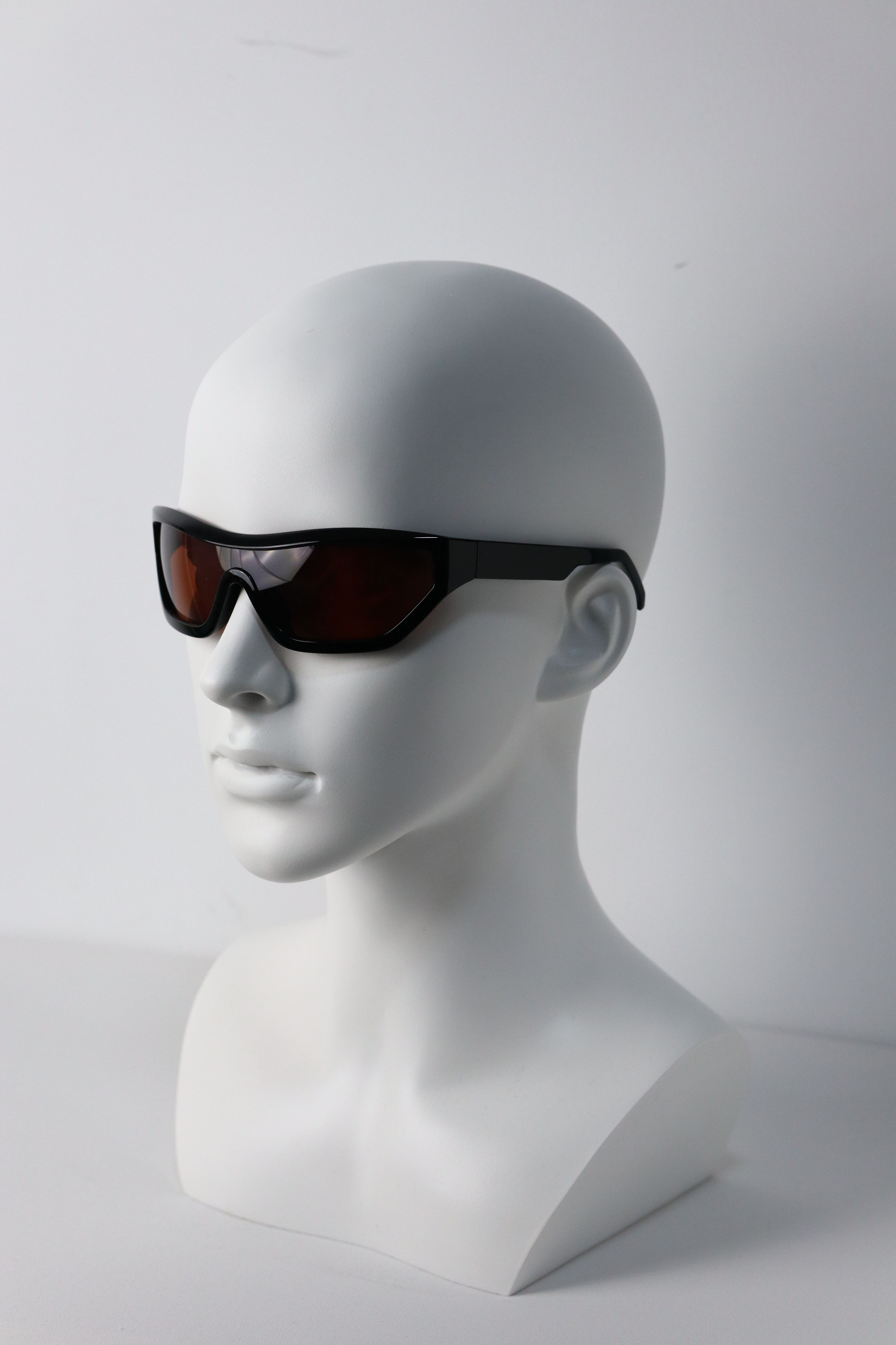 Japanese Brand Y2k Avant Garde Futuristic Rectangle Champagne Sunglasses OS Size ONE SIZE - 5 Thumbnail